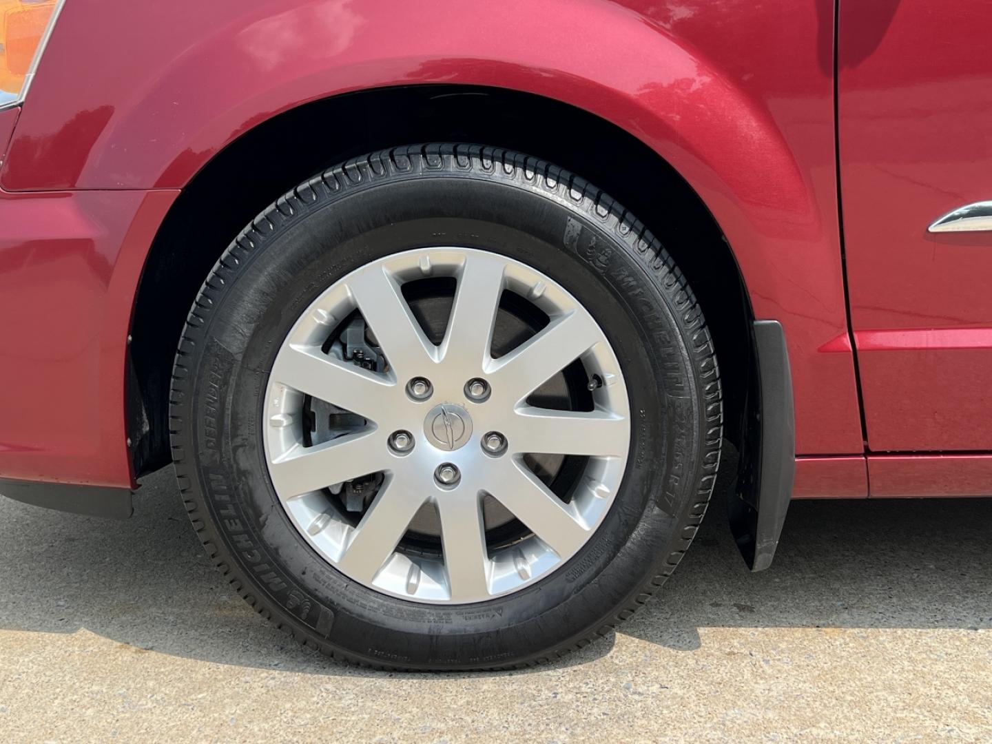2012 RED /Tan Leather Chrysler Town & Country Touring-L (2C4RC1CG1CR) with an 3.6L V6 engine, Automatic transmission, located at 2990 Old Orchard Rd., Jackson, MO, 63755, 37.354214, -89.612106 - 2012 Chrysler Town & Country Touring-L 111xxx miles Front Wheel Drive 3.6L V6 Automatic Leather 3rd Row Stow 'N Go Navigation Rear Entertainment Backup Camera Power/Heated Seats Heated Steering Wheel Bluetooth Remote Start Cruise Power Windows/Locks/Mirrors We have financing availab - Photo#39