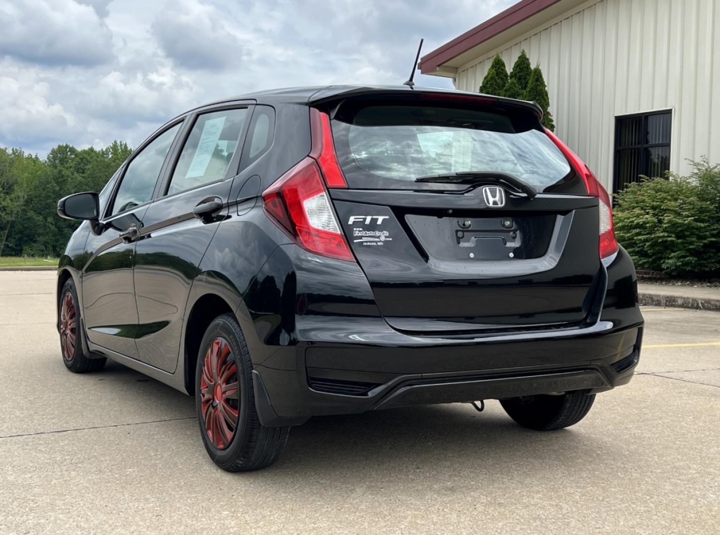 2019 BLACK /Black Cloth Honda Fit LX CVT (3HGGK5H45KM) with an 1.5L 4 Cyl. engine, CVT transmission, located at 2990 Old Orchard Rd., Jackson, MO, 63755, 37.354214, -89.612106 - 2019 Honda Fit LX Only 35xxx miles Front Wheel Drive 1.5L 4 Cyl. Automatic Backup Camera Bluetooth Cruise Power Windows/Locks/Mirrors We have financing available and we accept trades! Fill out a credit application on our website or come by today! If you have any questions, give us a call a - Photo#7