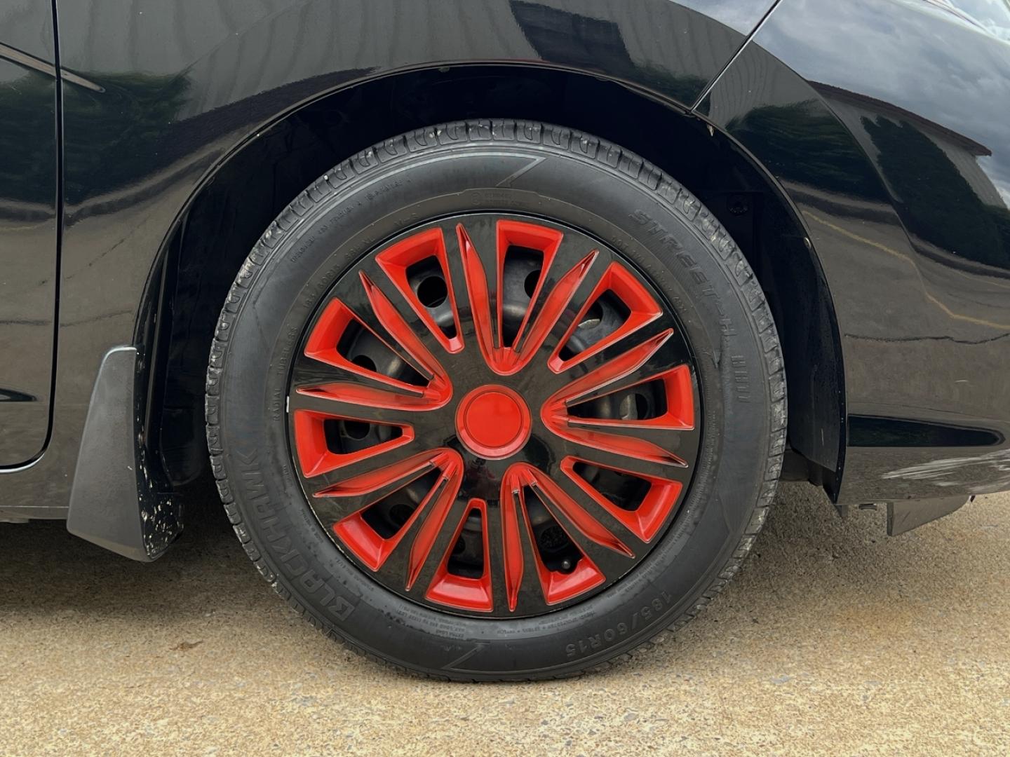 2019 BLACK /Black Cloth Honda Fit LX CVT (3HGGK5H45KM) with an 1.5L 4 Cyl. engine, CVT transmission, located at 2990 Old Orchard Rd., Jackson, MO, 63755, 37.354214, -89.612106 - 2019 Honda Fit LX Only 35xxx miles Front Wheel Drive 1.5L 4 Cyl. Automatic Backup Camera Bluetooth Cruise Power Windows/Locks/Mirrors We have financing available and we accept trades! Fill out a credit application on our website or come by today! If you have any questions, give us a call a - Photo#33