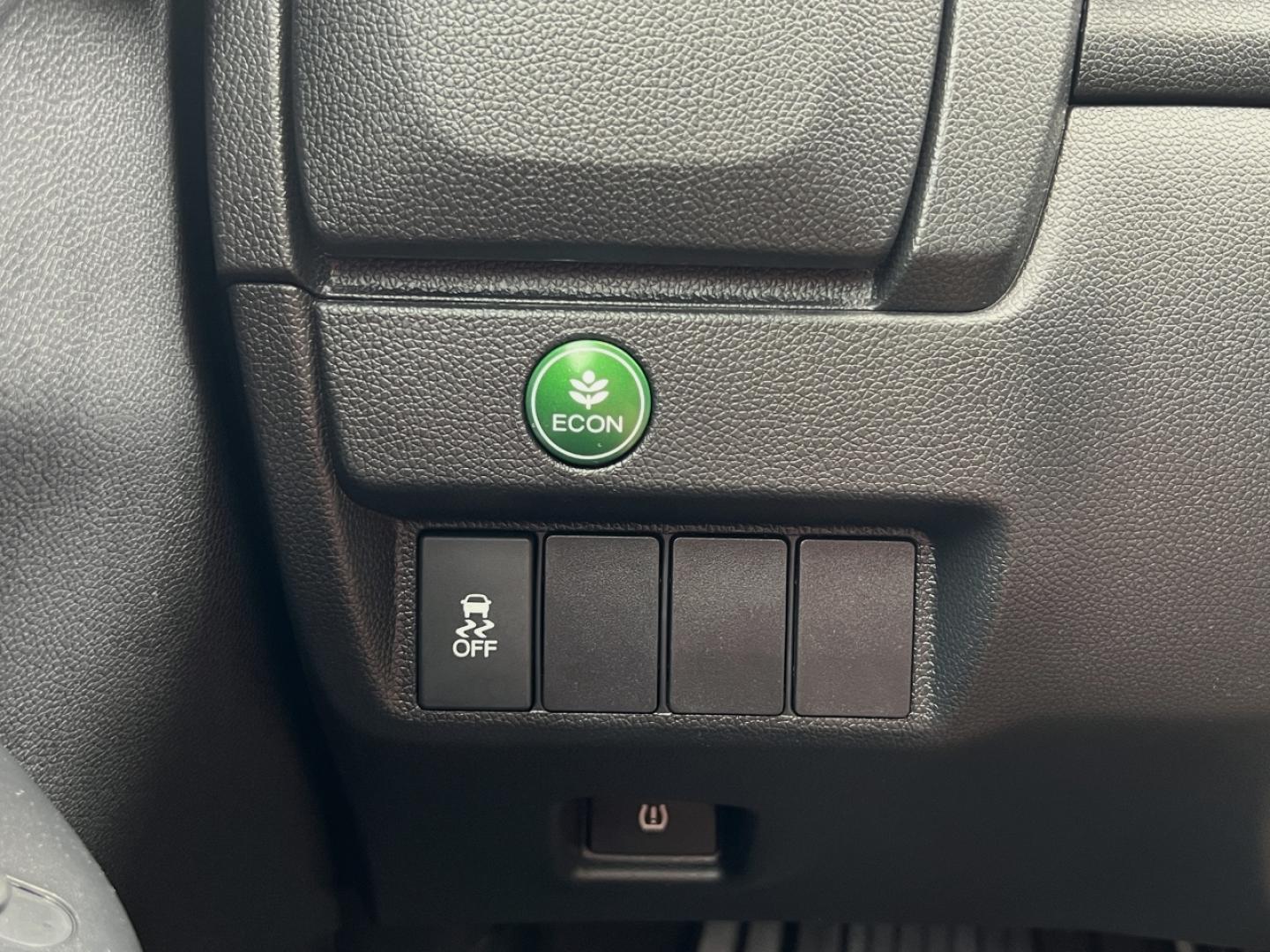 2019 BLACK /Black Cloth Honda Fit LX CVT (3HGGK5H45KM) with an 1.5L 4 Cyl. engine, CVT transmission, located at 2990 Old Orchard Rd., Jackson, MO, 63755, 37.354214, -89.612106 - 2019 Honda Fit LX Only 35xxx miles Front Wheel Drive 1.5L 4 Cyl. Automatic Backup Camera Bluetooth Cruise Power Windows/Locks/Mirrors We have financing available and we accept trades! Fill out a credit application on our website or come by today! If you have any questions, give us a call a - Photo#26