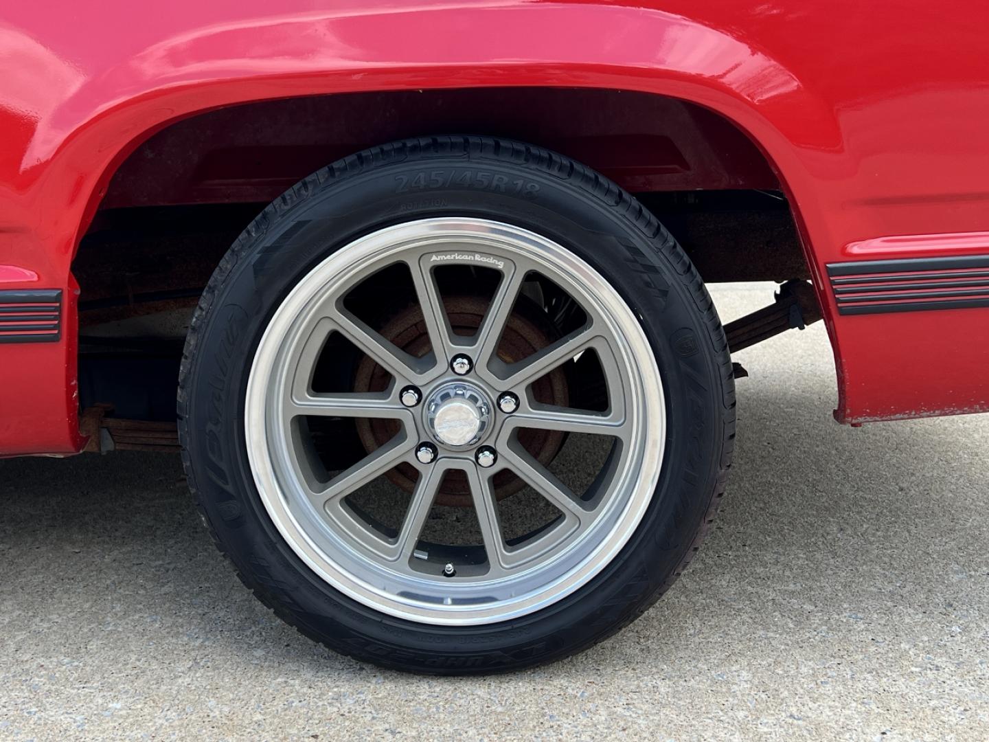 1992 RED /Gray Cloth Chevrolet C/K 1500 Reg. Cab 6.5-ft. bed 2WD (1GCDC14Z5NZ) with an 4.3L V6 engine, Manual transmission, located at 2990 Old Orchard Rd., Jackson, MO, 63755, 37.354214, -89.612106 - 1992 Chevrolet GMC-400 C1500 Only 92xxx miles Rear Wheel Drive 4.3L V6 Manual Cruise Power Windows/Locks We have financing available and we accept trades! Fill out a credit application on our website or come by today! If you have any questions, give us a call at (573) 204-7777 or visit our w - Photo#26