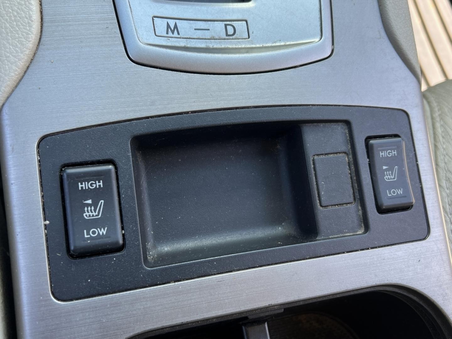 2011 GREEN Subaru Outback 2.5i Premium (4S4BRBHC9B3) with an 2.5L 4 Cyl. engine, Continuously Variable Transmisson transmission, located at 2990 Old Orchard Rd., Jackson, MO, 63755, 37.354214, -89.612106 - We have financing available and we accept trades! Fill out a credit application on our website or come by today! If you have any questions, give us a call at (573) 204-7777 or visit our website at firstautocredit.com. - Photo#3