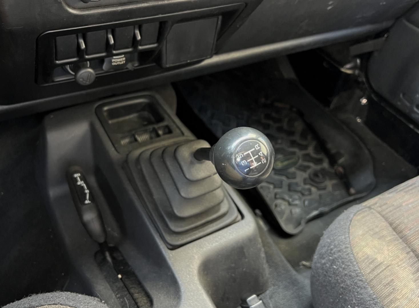 2004 BLACK /Black Cloth Jeep Wrangler X (1J4FA39S24P) with an 4.0L V6 engine, 5-Speed Manual transmission, located at 2990 Old Orchard Rd., Jackson, MO, 63755, 37.354214, -89.612106 - We have financing available and we accept trades! Fill out a credit application on our website or come by today! If you have any questions, give us a call at (573) 204-7777 or visit our website at firstautocredit.com. - Photo#3