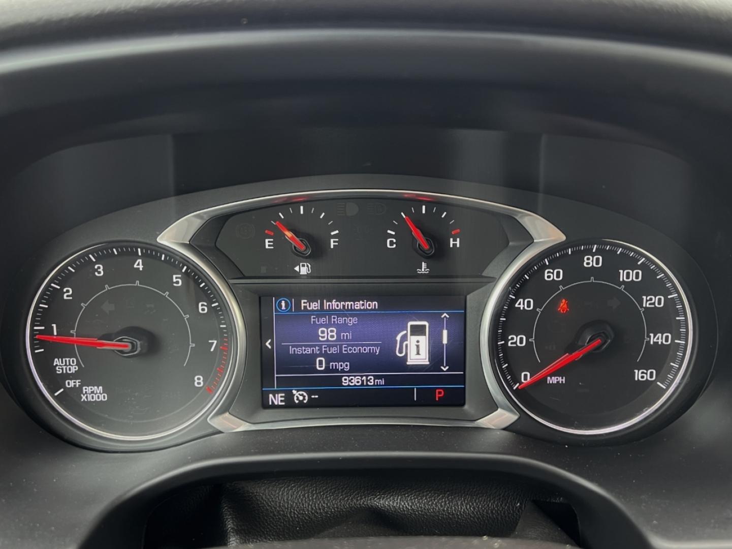 2021 WHITE /Black Cloth GMC Acadia SLE (1GKKNKLA5MZ) with an 2.5L 4 Cyl. engine, Automatic transmission, located at 506 S. Kingshighway, Cape Girardeau, MO, 63703, (573) 235-5000, 37.294994, -89.556206 - 2021 GMC Acadia SLE 93xxx miles Front Wheel Drive 2.5L 4 Cyl. Automatic 3rd Row Backup Camera Bluetooth Cruise Power Windows/Locks/Mirrors We have financing available and we accept trades! Fill out a credit application on our website or come by today! If you have any questions, give us a - Photo#1