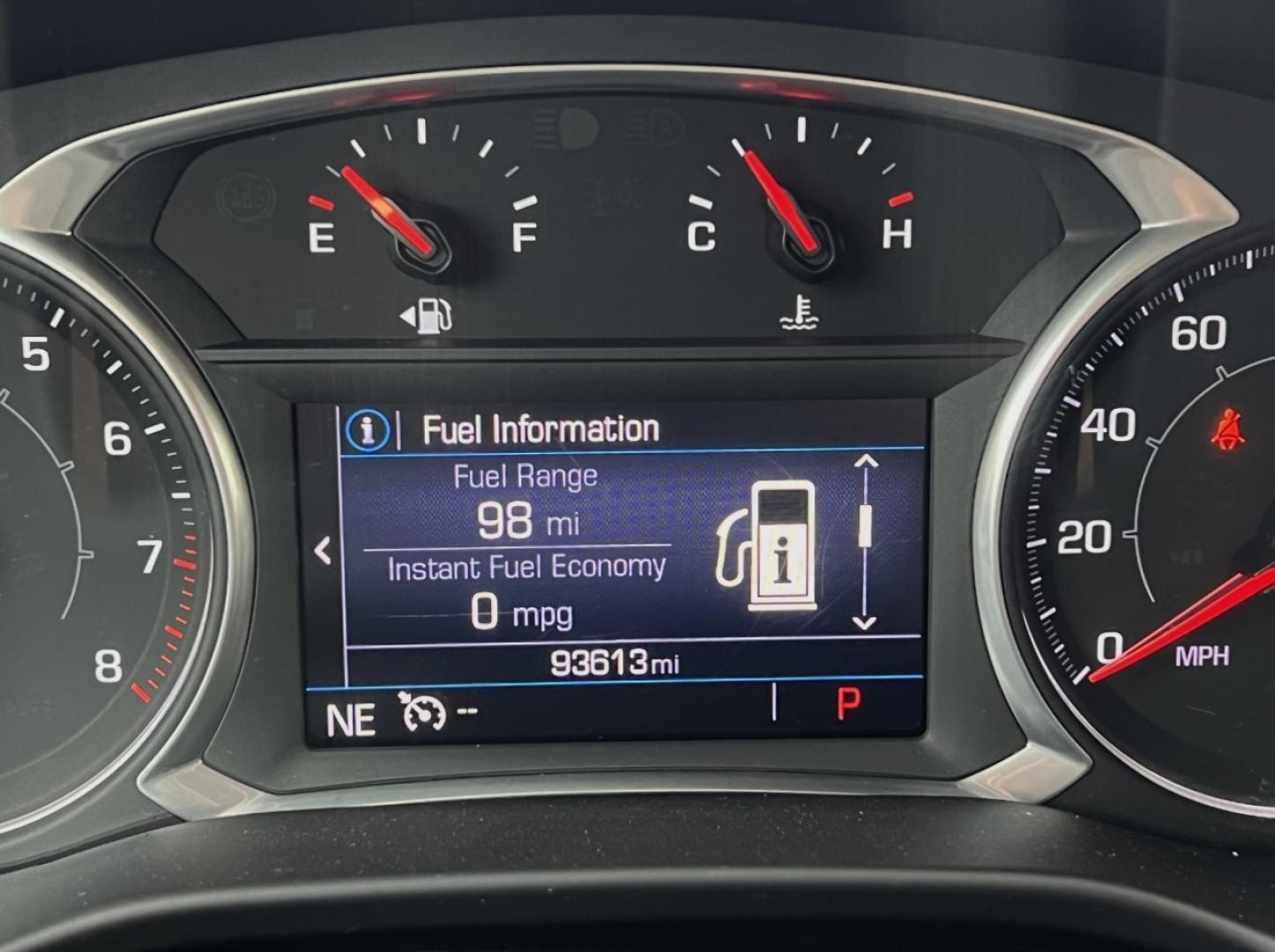 2021 WHITE /Black Cloth GMC Acadia SLE (1GKKNKLA5MZ) with an 2.5L 4 Cyl. engine, Automatic transmission, located at 506 S. Kingshighway, Cape Girardeau, MO, 63703, (573) 235-5000, 37.294994, -89.556206 - 2021 GMC Acadia SLE 93xxx miles Front Wheel Drive 2.5L 4 Cyl. Automatic 3rd Row Backup Camera Bluetooth Cruise Power Windows/Locks/Mirrors We have financing available and we accept trades! Fill out a credit application on our website or come by today! If you have any questions, give us a - Photo#19