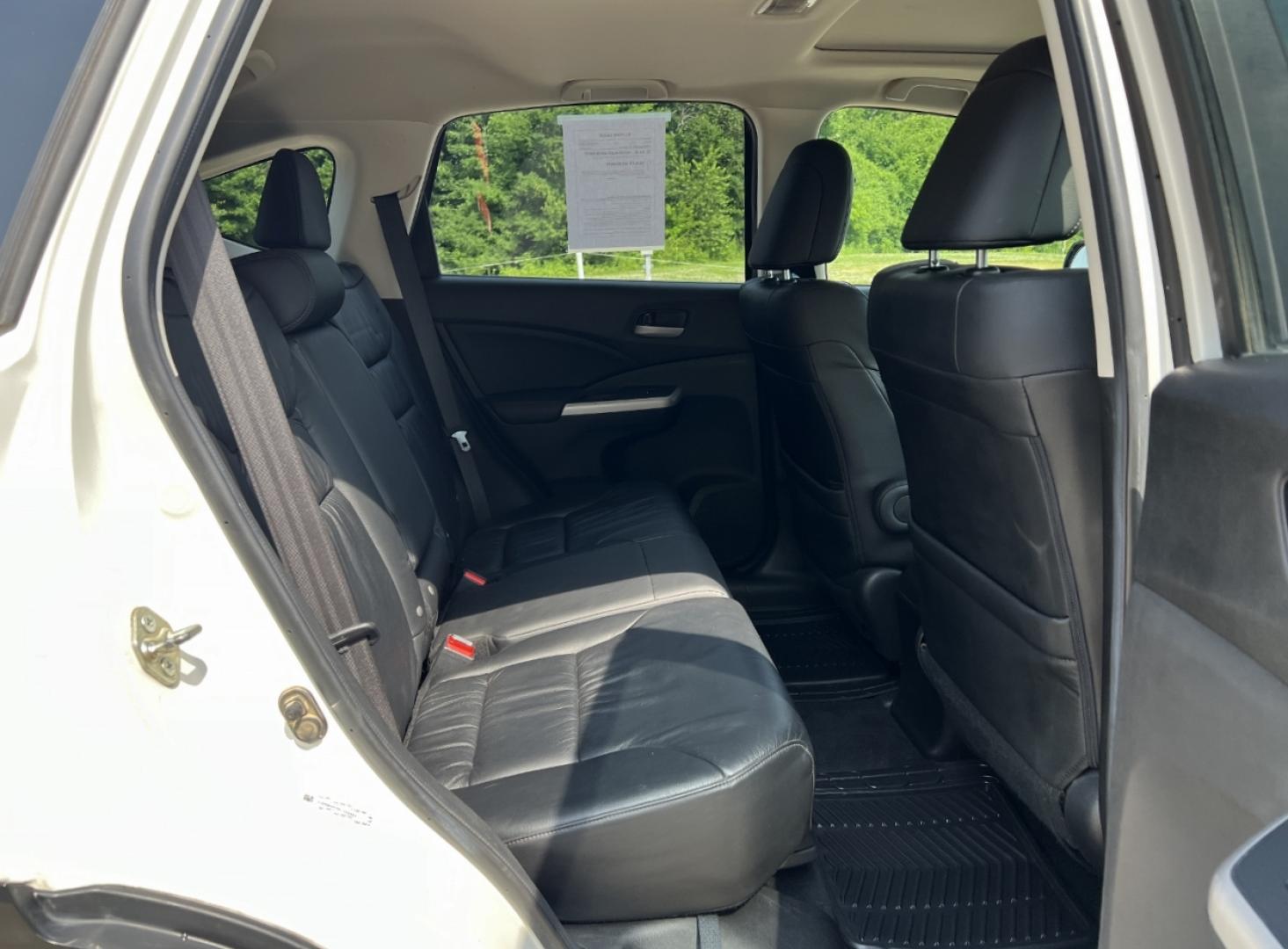 2013 WHITE /Black Leather Honda CR-V EX-L 4WD (5J6RM4H74DL) with an 2.4L 4 Cyl. engine, Automatic transmission, located at 2990 Old Orchard Rd., Jackson, MO, 63755, 37.354214, -89.612106 - 2013 Honda CR-V EX-L 234xxx miles All Wheel Drive 2.4L 4 Cyl. Automatic Backup Camera Power Driver Seat Heated Seats Sunroof Bluetooth Cruise Power Windows/Locks/Mirrors We have financing available and we accept trades! Fill out a credit application on our website or come by today! If y - Photo#18