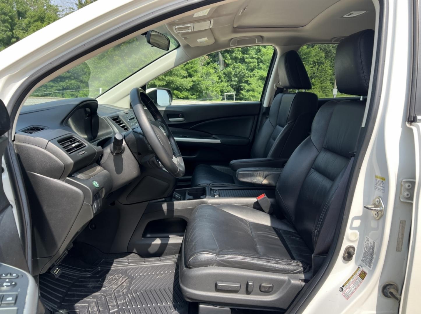 2013 WHITE /Black Leather Honda CR-V EX-L 4WD (5J6RM4H74DL) with an 2.4L 4 Cyl. engine, Automatic transmission, located at 2990 Old Orchard Rd., Jackson, MO, 63755, 37.354214, -89.612106 - 2013 Honda CR-V EX-L 234xxx miles All Wheel Drive 2.4L 4 Cyl. Automatic Backup Camera Power Driver Seat Heated Seats Sunroof Bluetooth Cruise Power Windows/Locks/Mirrors We have financing available and we accept trades! Fill out a credit application on our website or come by today! If y - Photo#14
