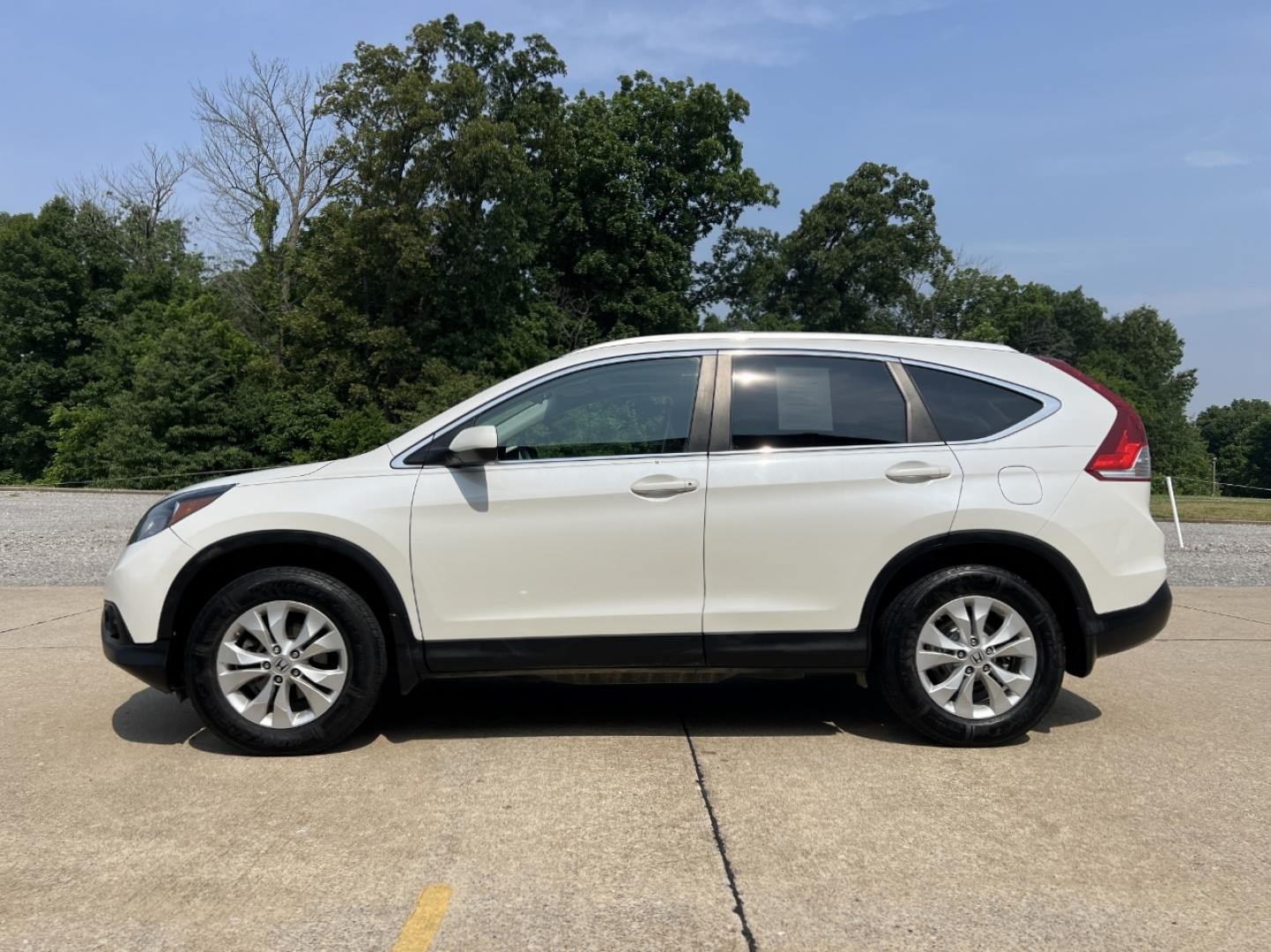 2013 WHITE /Black Leather Honda CR-V EX-L 4WD (5J6RM4H74DL) with an 2.4L 4 Cyl. engine, Automatic transmission, located at 2990 Old Orchard Rd., Jackson, MO, 63755, 37.354214, -89.612106 - 2013 Honda CR-V EX-L 234xxx miles All Wheel Drive 2.4L 4 Cyl. Automatic Backup Camera Power Driver Seat Heated Seats Sunroof Bluetooth Cruise Power Windows/Locks/Mirrors We have financing available and we accept trades! Fill out a credit application on our website or come by today! If y - Photo#7