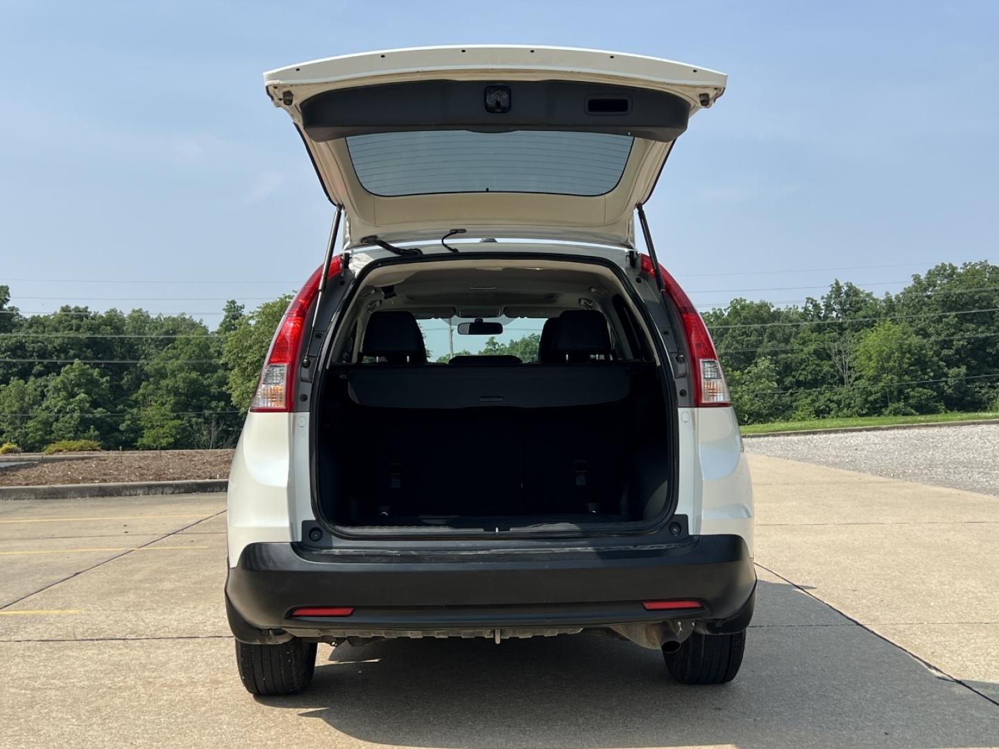 2013 WHITE /Black Leather Honda CR-V EX-L 4WD (5J6RM4H74DL) with an 2.4L 4 Cyl. engine, Automatic transmission, located at 2990 Old Orchard Rd., Jackson, MO, 63755, 37.354214, -89.612106 - 2013 Honda CR-V EX-L 234xxx miles All Wheel Drive 2.4L 4 Cyl. Automatic Backup Camera Power Driver Seat Heated Seats Sunroof Bluetooth Cruise Power Windows/Locks/Mirrors We have financing available and we accept trades! Fill out a credit application on our website or come by today! If y - Photo#19