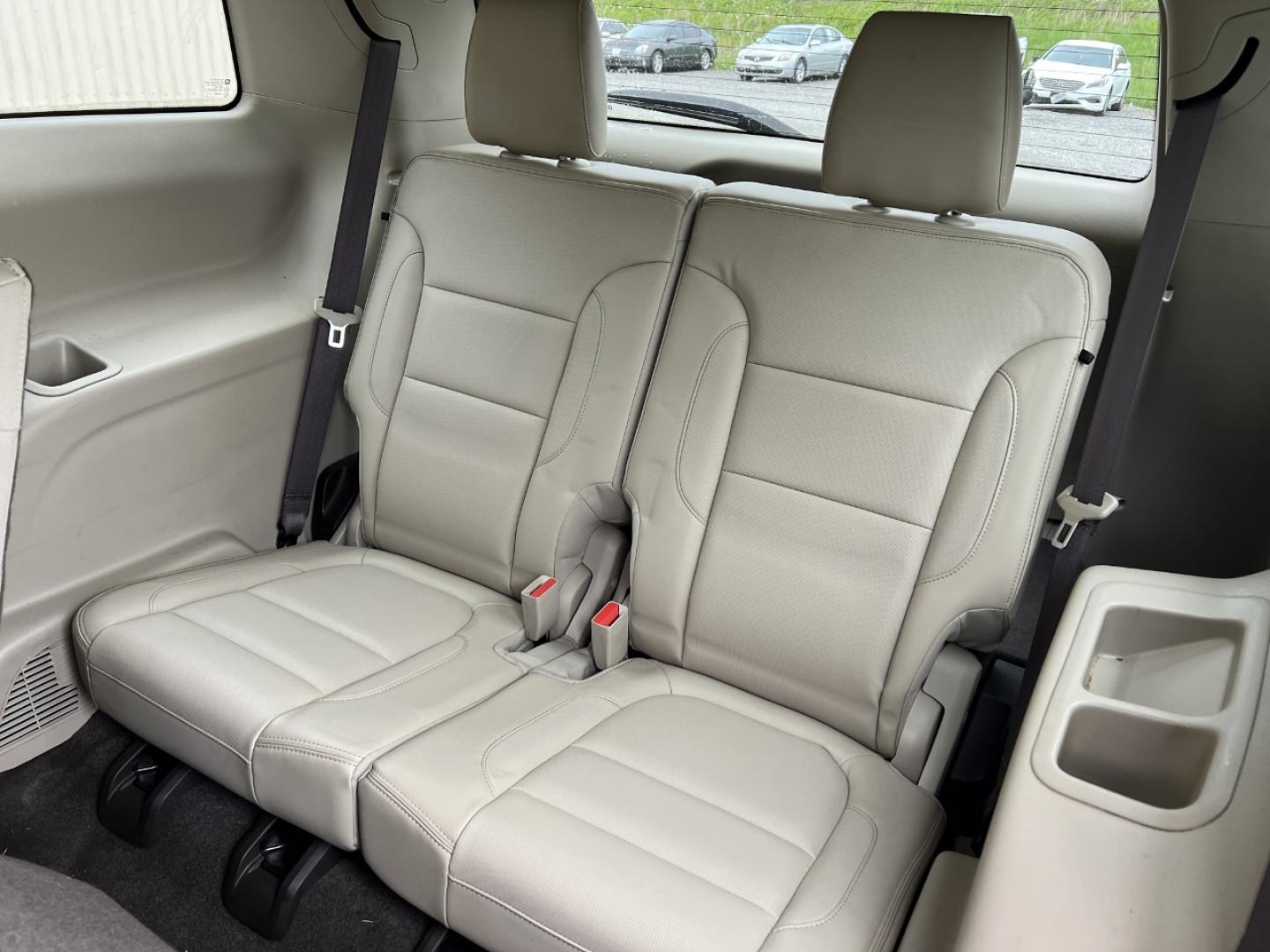 2018 MAROON /Tan Leather GMC Acadia Denali AWD (1GKKNXLS6JZ) with an 3.6L V6 engine, Automatic transmission, located at 2990 Old Orchard Rd., Jackson, MO, 63755, 37.354214, -89.612106 - We have financing available and we accept trades! Fill out a credit application on our website or come by today! If you have any questions, give us a call at (573) 204-7777 or visit our website at firstautocredit.com. - Photo#9