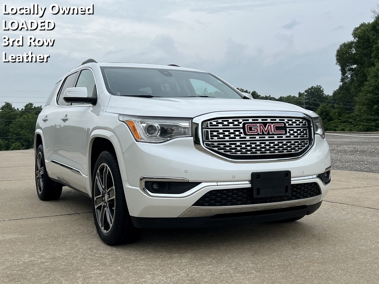 photo of 2019 GMC Acadia Denali FWD