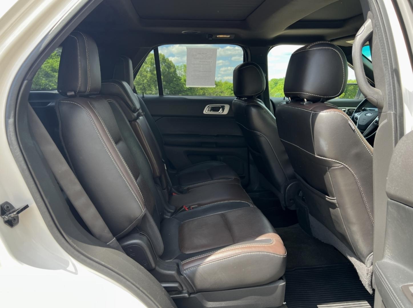 2013 WHITE /Brown Leather Ford Explorer Sport 4WD (1FM5K8GT9DG) with an 3.5L V6 engine, Automatic transmission, located at 506 S. Kingshighway, Cape Girardeau, MO, 63703, (573) 235-5000, 37.294994, -89.556206 - 2013 Ford Explorer Sport 182xxx miles All Wheel Drive 3.5L V6 Automatic Leather 3rd Row Navigation Power/Heated/Cooled Seats Backup Camera Sunroof Bluetooth Remote Start Cruise Power Windows/Locks/Mirrors We have financing available and we accept trades! Fill out a credit application - Photo#20