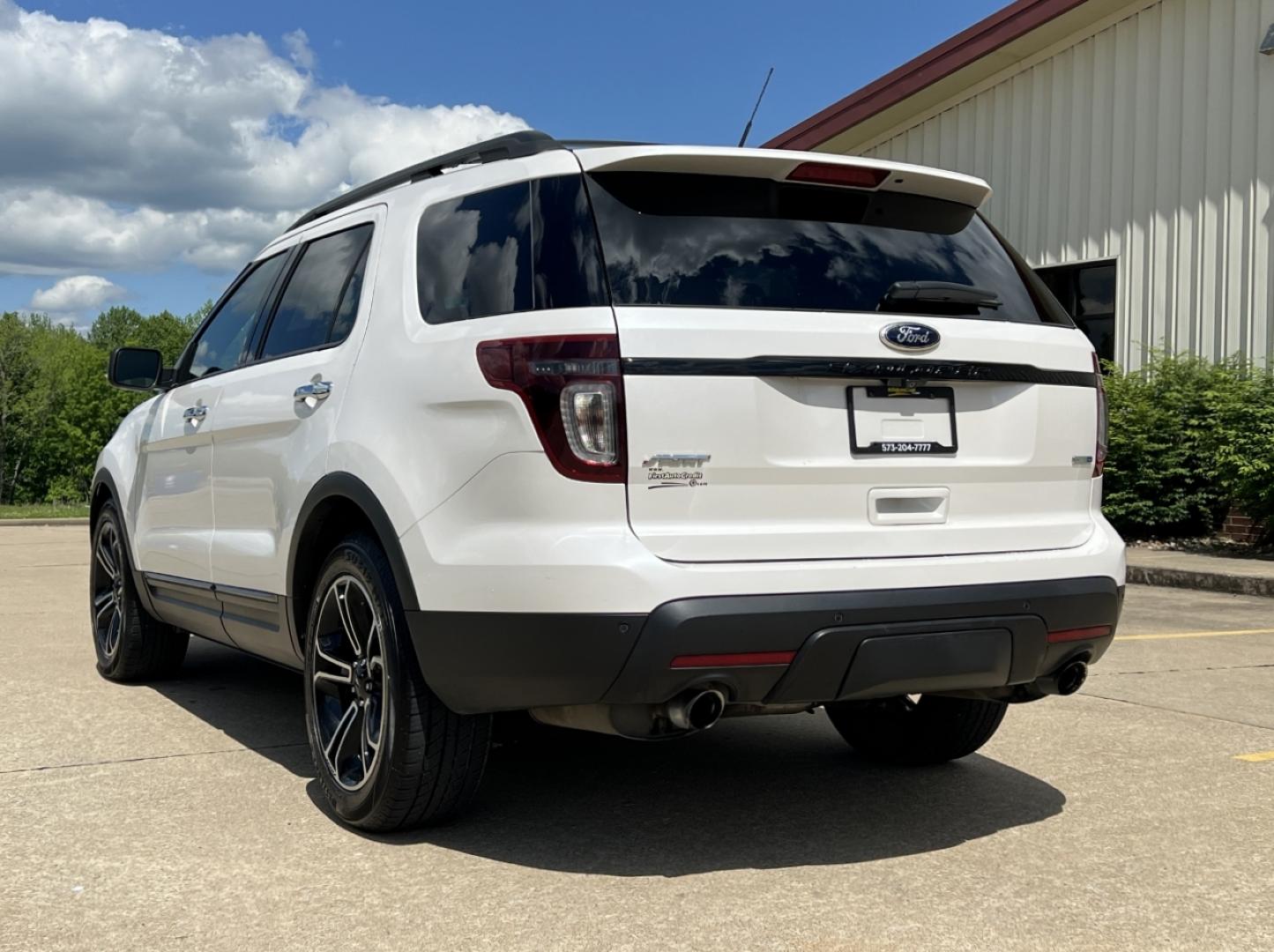 2013 WHITE /Brown Leather Ford Explorer Sport 4WD (1FM5K8GT9DG) with an 3.5L V6 engine, Automatic transmission, located at 506 S. Kingshighway, Cape Girardeau, MO, 63703, (573) 235-5000, 37.294994, -89.556206 - 2013 Ford Explorer Sport 182xxx miles All Wheel Drive 3.5L V6 Automatic Leather 3rd Row Navigation Power/Heated/Cooled Seats Backup Camera Sunroof Bluetooth Remote Start Cruise Power Windows/Locks/Mirrors We have financing available and we accept trades! Fill out a credit application - Photo#12