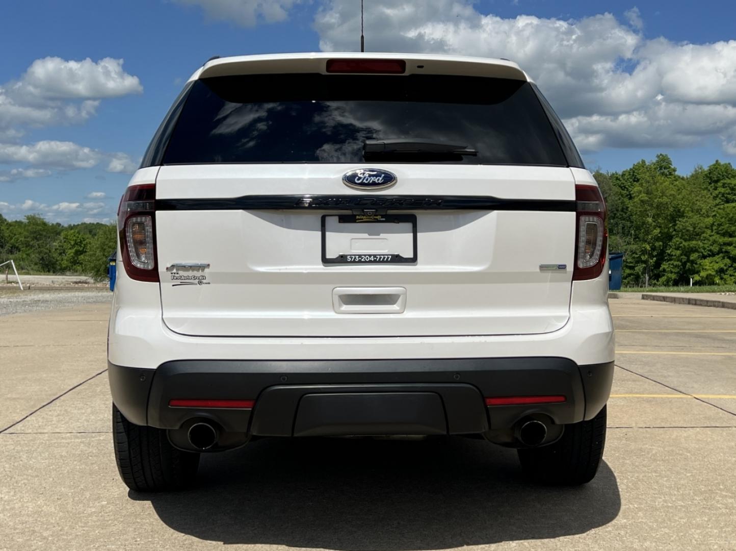 2013 WHITE /Brown Leather Ford Explorer Sport 4WD (1FM5K8GT9DG) with an 3.5L V6 engine, Automatic transmission, located at 506 S. Kingshighway, Cape Girardeau, MO, 63703, (573) 235-5000, 37.294994, -89.556206 - 2013 Ford Explorer Sport 182xxx miles All Wheel Drive 3.5L V6 Automatic Leather 3rd Row Navigation Power/Heated/Cooled Seats Backup Camera Sunroof Bluetooth Remote Start Cruise Power Windows/Locks/Mirrors We have financing available and we accept trades! Fill out a credit application - Photo#13