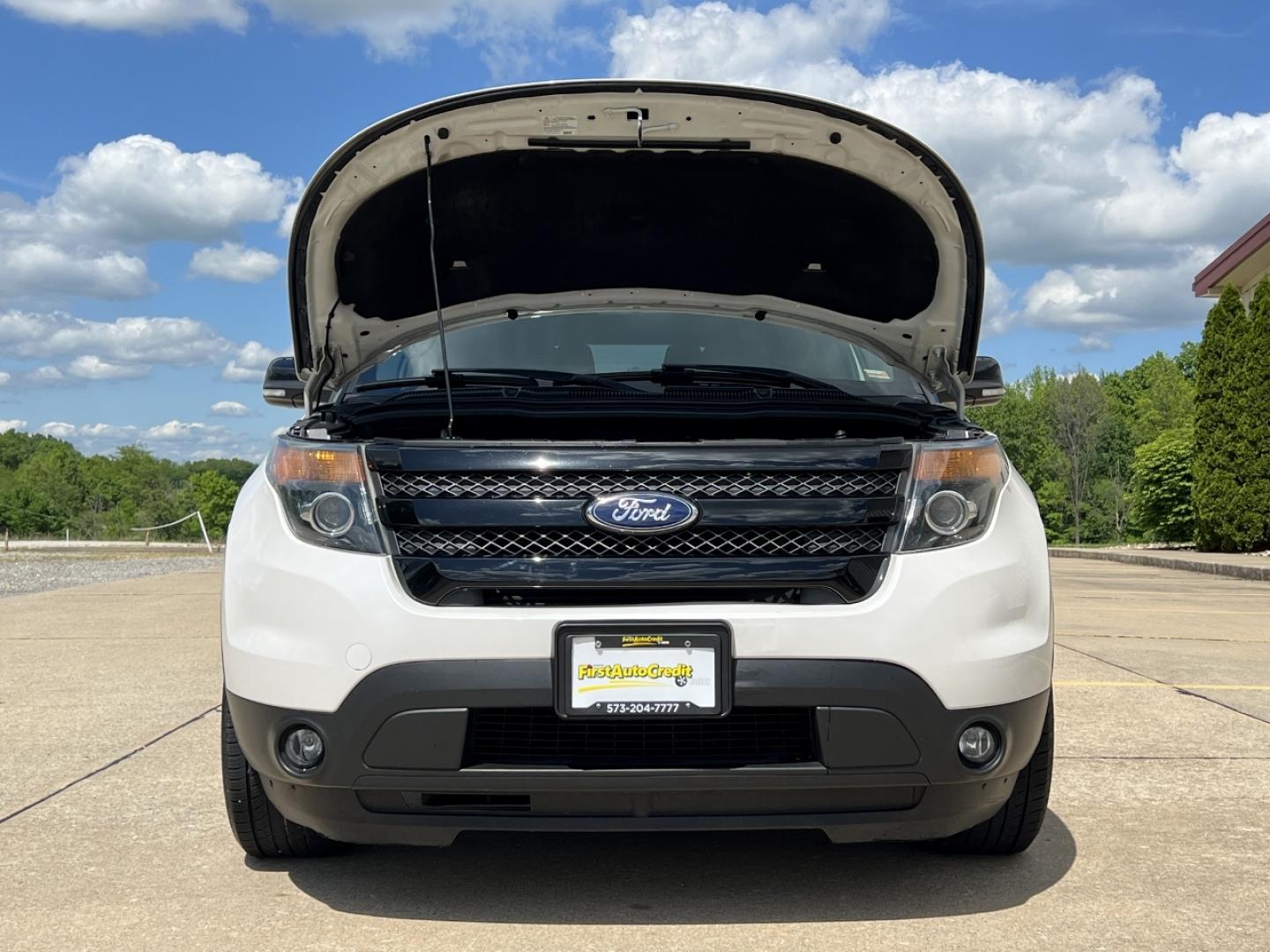 2013 WHITE /Brown Leather Ford Explorer Sport 4WD (1FM5K8GT9DG) with an 3.5L V6 engine, Automatic transmission, located at 506 S. Kingshighway, Cape Girardeau, MO, 63703, (573) 235-5000, 37.294994, -89.556206 - 2013 Ford Explorer Sport 182xxx miles All Wheel Drive 3.5L V6 Automatic Leather 3rd Row Navigation Power/Heated/Cooled Seats Backup Camera Sunroof Bluetooth Remote Start Cruise Power Windows/Locks/Mirrors We have financing available and we accept trades! Fill out a credit application - Photo#40