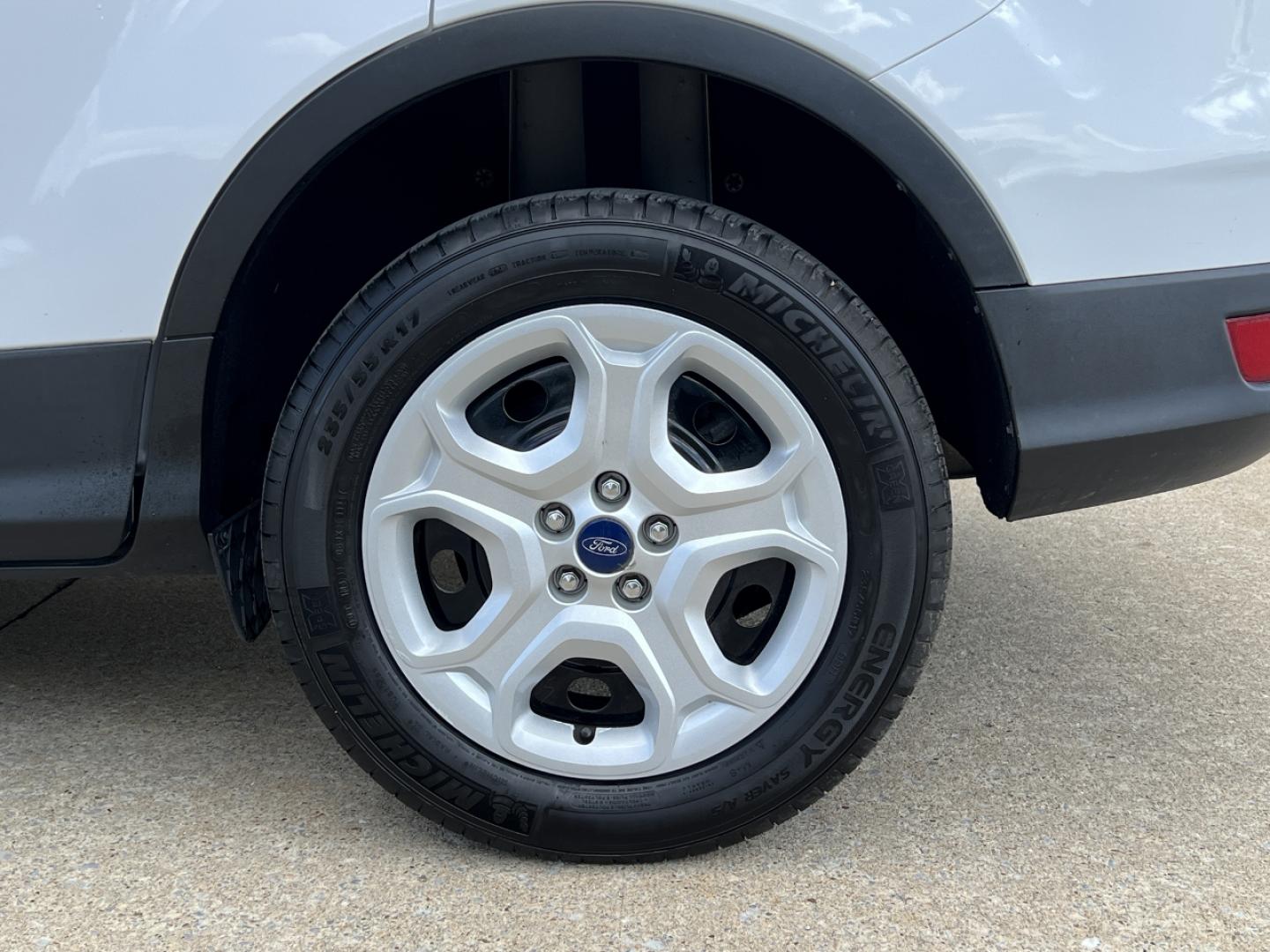 2017 WHITE /Gray Cloth Ford Escape S FWD (1FMCU0F71HU) with an 2.5L 4 Cyl. engine, Automatic transmission, located at 506 S. Kingshighway, Cape Girardeau, MO, 63703, (573) 235-5000, 37.294994, -89.556206 - 2017 Ford Escape S 80xxx miles Front Wheel Drive 2.5L 4 Cyl. Automatic Backup Camera Bluetooth Cruise Power Windows/Locks/Mirrors We have financing available and we accept trades! Fill out a credit application on our website or come by today! If you have any questions, give us a call at (5 - Photo#32