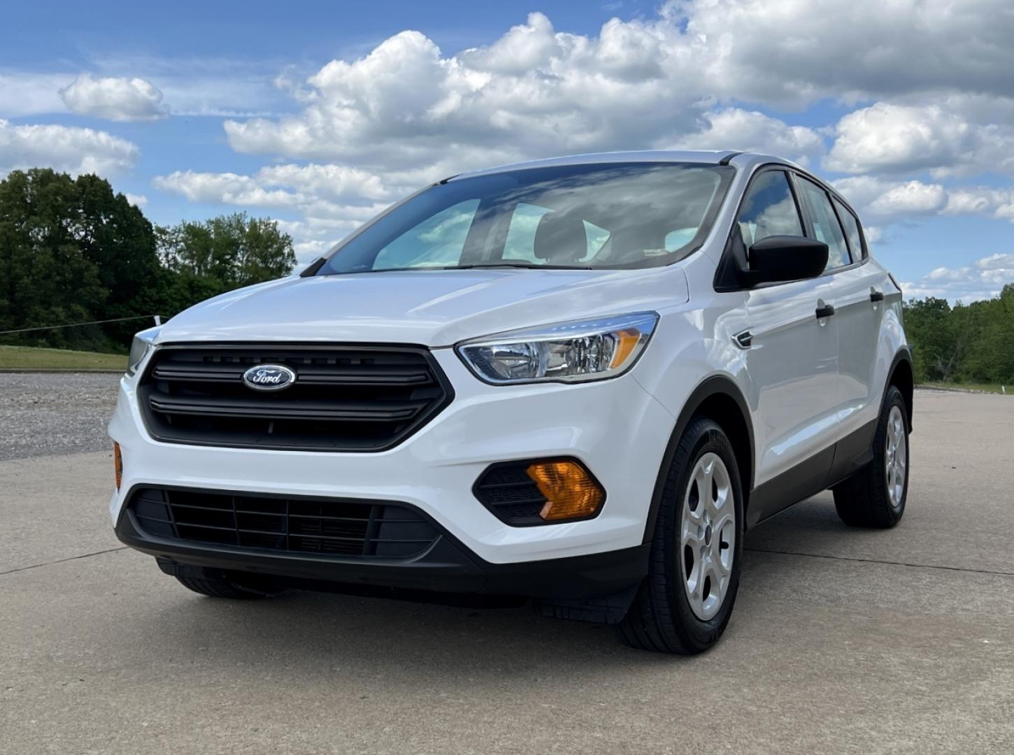 2017 WHITE /Gray Cloth Ford Escape S FWD (1FMCU0F71HU) with an 2.5L 4 Cyl. engine, Automatic transmission, located at 506 S. Kingshighway, Cape Girardeau, MO, 63703, (573) 235-5000, 37.294994, -89.556206 - 2017 Ford Escape S 80xxx miles Front Wheel Drive 2.5L 4 Cyl. Automatic Backup Camera Bluetooth Cruise Power Windows/Locks/Mirrors We have financing available and we accept trades! Fill out a credit application on our website or come by today! If you have any questions, give us a call at (5 - Photo#3