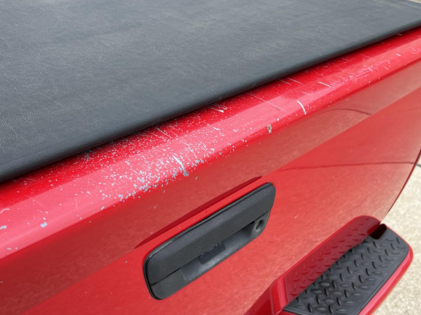 2012 RED /Gray Cloth Chevrolet Colorado 1LT Crew Cab 4WD (1GCHTCFE8C8) with an 3.7L 5 Cyl. engine, Automatic transmission, located at 506 S. Kingshighway, Cape Girardeau, MO, 63703, (573) 235-5000, 37.294994, -89.556206 - 2012 Chevrolet Colorado LT 135xxx miles 4x4 3.7L 5 Cyl. Automatic Cruise Power Windows/Locks/Mirrors We have financing available and we accept trades! Fill out a credit application on our website or come by today! If you have any questions, give us a call at (573) 235-5000 or visit our websi - Photo#37