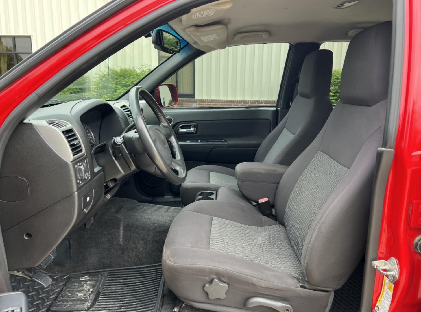 2012 RED /Gray Cloth Chevrolet Colorado 1LT Crew Cab 4WD (1GCHTCFE8C8) with an 3.7L 5 Cyl. engine, Automatic transmission, located at 506 S. Kingshighway, Cape Girardeau, MO, 63703, (573) 235-5000, 37.294994, -89.556206 - 2012 Chevrolet Colorado LT 135xxx miles 4x4 3.7L 5 Cyl. Automatic Cruise Power Windows/Locks/Mirrors We have financing available and we accept trades! Fill out a credit application on our website or come by today! If you have any questions, give us a call at (573) 235-5000 or visit our websi - Photo#11