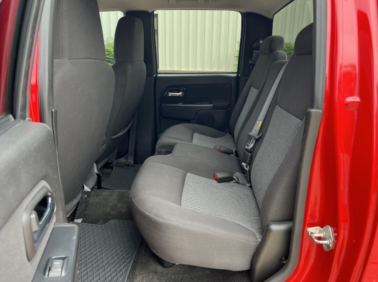 2012 RED /Gray Cloth Chevrolet Colorado 1LT Crew Cab 4WD (1GCHTCFE8C8) with an 3.7L 5 Cyl. engine, Automatic transmission, located at 506 S. Kingshighway, Cape Girardeau, MO, 63703, (573) 235-5000, 37.294994, -89.556206 - 2012 Chevrolet Colorado LT 135xxx miles 4x4 3.7L 5 Cyl. Automatic Cruise Power Windows/Locks/Mirrors We have financing available and we accept trades! Fill out a credit application on our website or come by today! If you have any questions, give us a call at (573) 235-5000 or visit our websi - Photo#14