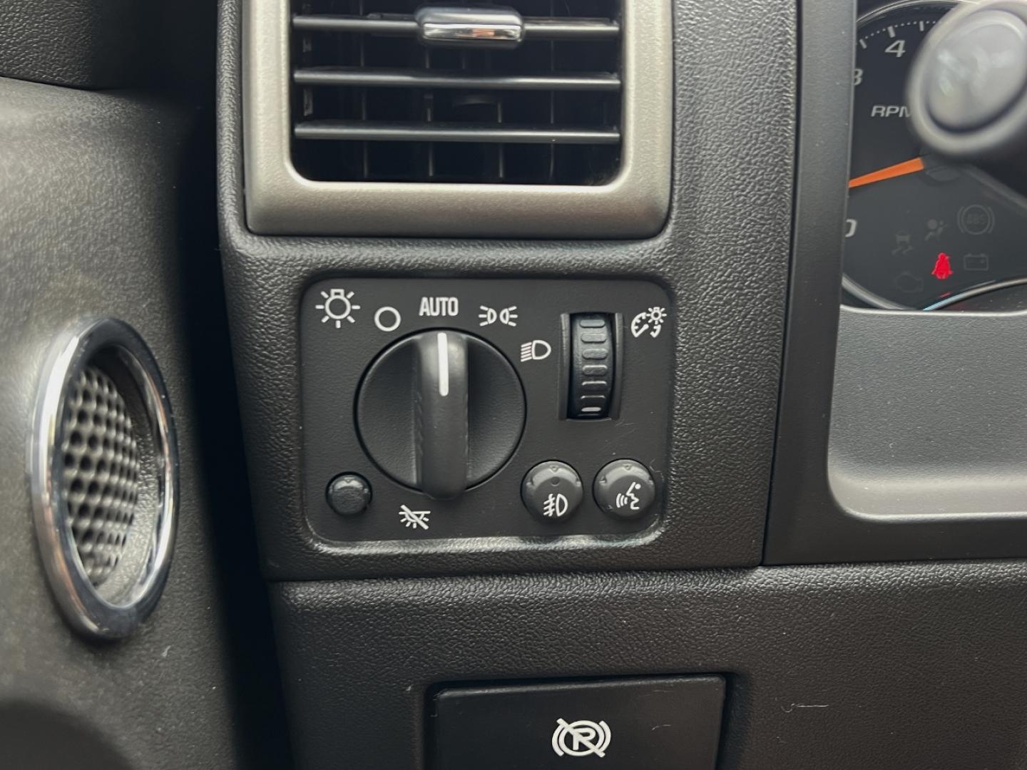 2012 RED /Gray Cloth Chevrolet Colorado 1LT Crew Cab 4WD (1GCHTCFE8C8) with an 3.7L 5 Cyl. engine, Automatic transmission, located at 506 S. Kingshighway, Cape Girardeau, MO, 63703, (573) 235-5000, 37.294994, -89.556206 - 2012 Chevrolet Colorado LT 135xxx miles 4x4 3.7L 5 Cyl. Automatic Cruise Power Windows/Locks/Mirrors We have financing available and we accept trades! Fill out a credit application on our website or come by today! If you have any questions, give us a call at (573) 235-5000 or visit our websi - Photo#25