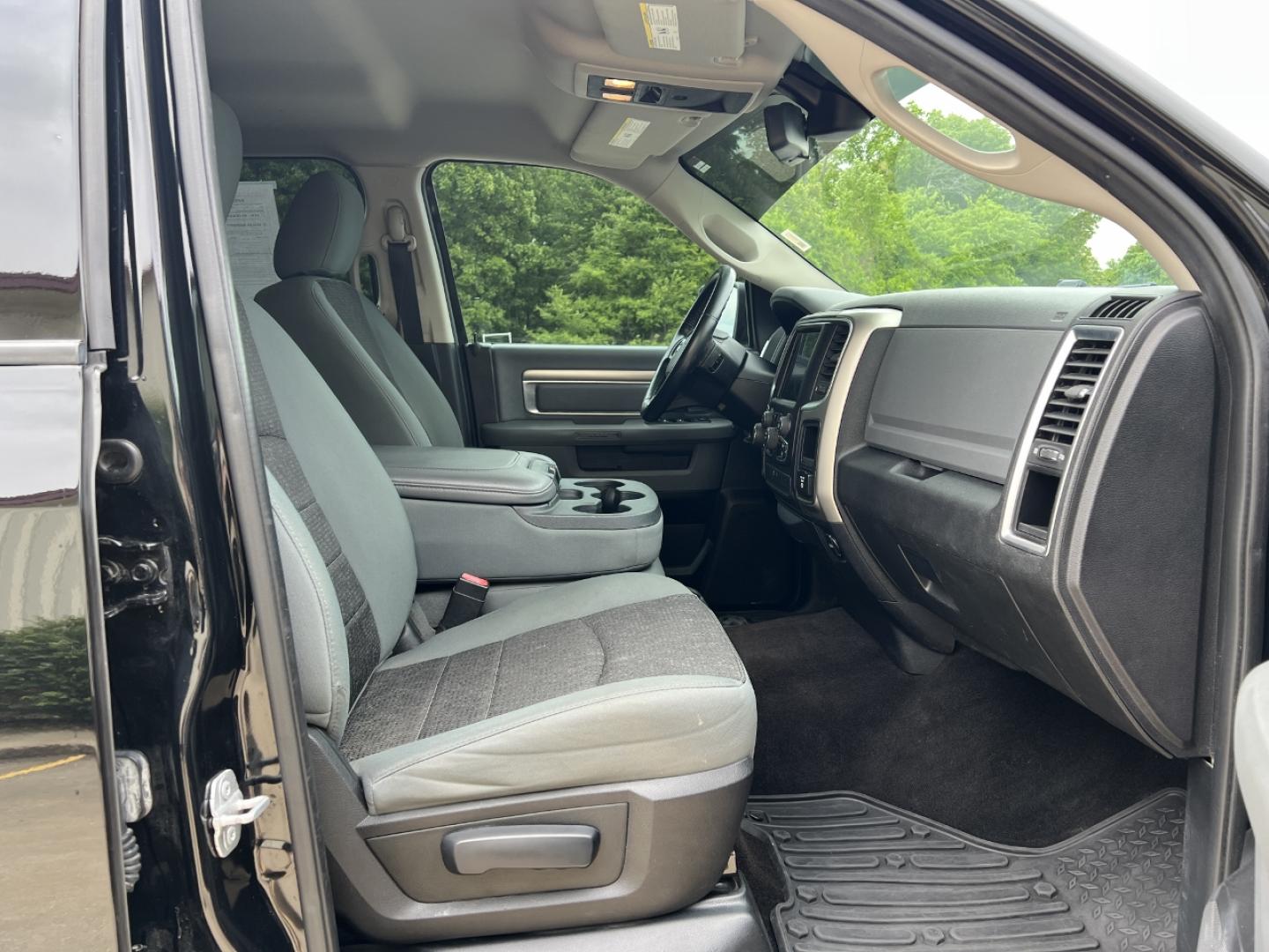 2014 BLACK /Gray Cloth RAM 1500 SLT Crew Cab SWB 4WD (1C6RR7LT2ES) with an 5.7L V8 HEMI engine, Automatic transmission, located at 506 S. Kingshighway, Cape Girardeau, MO, 63703, (573) 235-5000, 37.294994, -89.556206 - 2014 Ram 1500 SLT 124xxx miles 4x4 5.7L V8 HEMI Automatic Power Driver Seat Bluetooth Remote Start Cruise Power Windows/Locks/Mirrors We have financing available and we accept trades! Fill out a credit application on our website or come by today! If you have any questions, give us a call - Photo#16