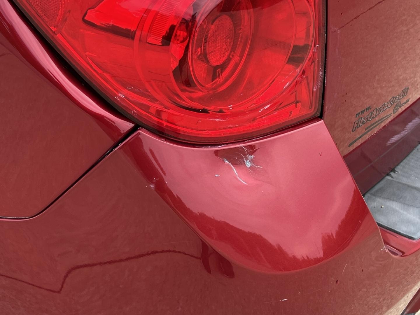 2015 RED /Tan Cloth Chevrolet Equinox 1LT 2WD (2GNALBEK6F1) with an 2.4L 4 Cyl. engine, Automatic transmission, located at 506 S. Kingshighway, Cape Girardeau, MO, 63703, (573) 235-5000, 37.294994, -89.556206 - 2015 Chevrolet Equinox LT 96xxx miles Front Wheel Drive 2.4L 4 Cyl. Automatic Backup Camera Bluetooth Cruise Power Windows/Locks/Mirrors We have financing available and we accept trades! Fill out a credit application on our website or come by today! If you have any questions, give us a cal - Photo#35