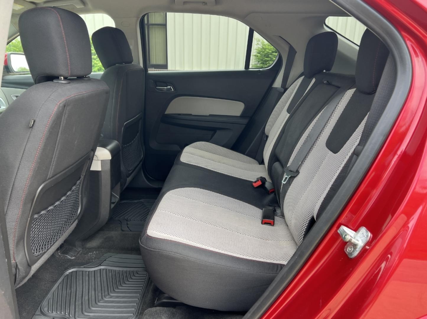 2015 RED /Tan Cloth Chevrolet Equinox 1LT 2WD (2GNALBEK6F1) with an 2.4L 4 Cyl. engine, Automatic transmission, located at 506 S. Kingshighway, Cape Girardeau, MO, 63703, (573) 235-5000, 37.294994, -89.556206 - 2015 Chevrolet Equinox LT 96xxx miles Front Wheel Drive 2.4L 4 Cyl. Automatic Backup Camera Bluetooth Cruise Power Windows/Locks/Mirrors We have financing available and we accept trades! Fill out a credit application on our website or come by today! If you have any questions, give us a cal - Photo#15
