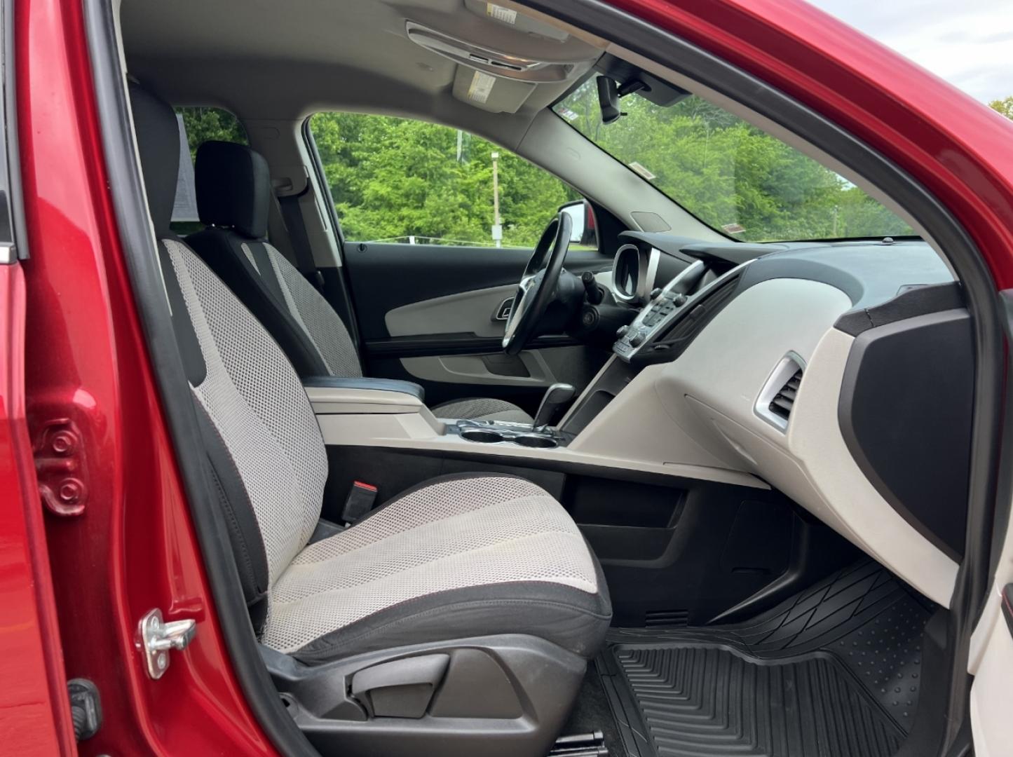 2015 RED /Tan Cloth Chevrolet Equinox 1LT 2WD (2GNALBEK6F1) with an 2.4L 4 Cyl. engine, Automatic transmission, located at 506 S. Kingshighway, Cape Girardeau, MO, 63703, (573) 235-5000, 37.294994, -89.556206 - 2015 Chevrolet Equinox LT 96xxx miles Front Wheel Drive 2.4L 4 Cyl. Automatic Backup Camera Bluetooth Cruise Power Windows/Locks/Mirrors We have financing available and we accept trades! Fill out a credit application on our website or come by today! If you have any questions, give us a cal - Photo#13