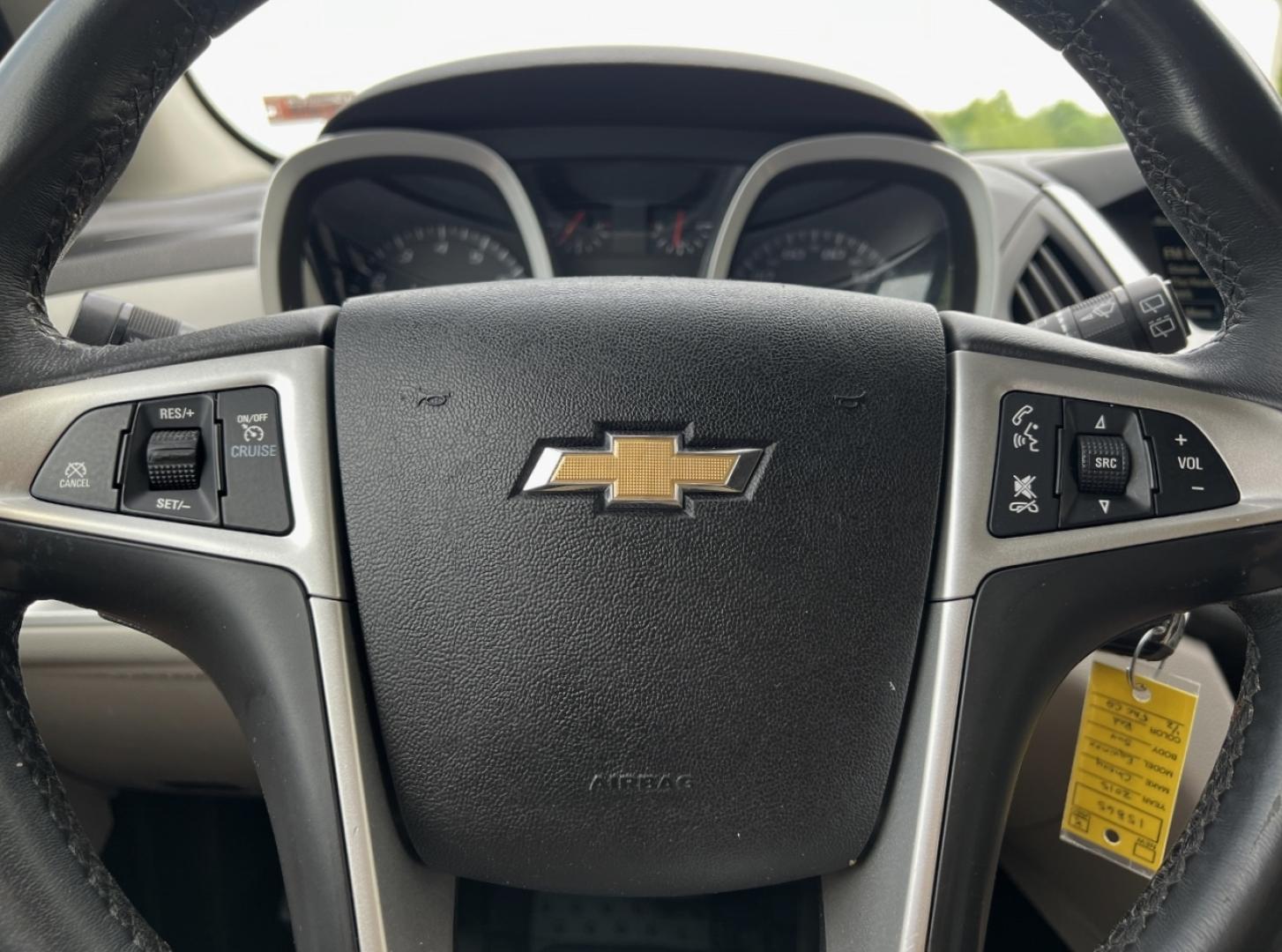 2015 RED /Tan Cloth Chevrolet Equinox 1LT 2WD (2GNALBEK6F1) with an 2.4L 4 Cyl. engine, Automatic transmission, located at 506 S. Kingshighway, Cape Girardeau, MO, 63703, (573) 235-5000, 37.294994, -89.556206 - 2015 Chevrolet Equinox LT 96xxx miles Front Wheel Drive 2.4L 4 Cyl. Automatic Backup Camera Bluetooth Cruise Power Windows/Locks/Mirrors We have financing available and we accept trades! Fill out a credit application on our website or come by today! If you have any questions, give us a cal - Photo#19