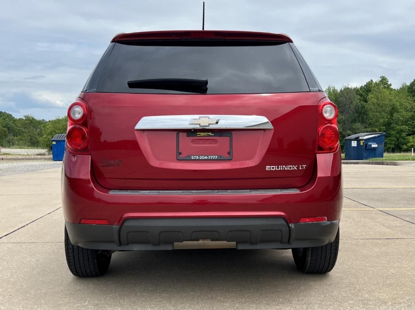 2015 RED /Tan Cloth Chevrolet Equinox 1LT 2WD (2GNALBEK6F1) with an 2.4L 4 Cyl. engine, Automatic transmission, located at 506 S. Kingshighway, Cape Girardeau, MO, 63703, (573) 235-5000, 37.294994, -89.556206 - 2015 Chevrolet Equinox LT 96xxx miles Front Wheel Drive 2.4L 4 Cyl. Automatic Backup Camera Bluetooth Cruise Power Windows/Locks/Mirrors We have financing available and we accept trades! Fill out a credit application on our website or come by today! If you have any questions, give us a cal - Photo#8