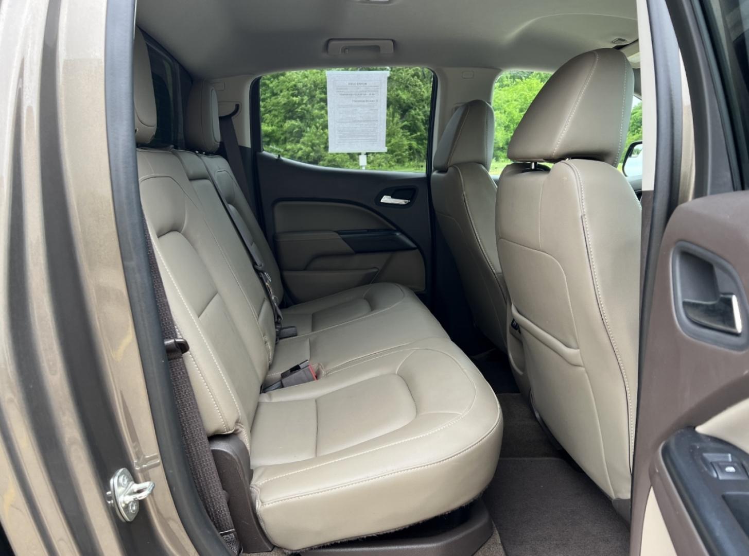 2015 BROWN /Tan Leather GMC Canyon SLT Crew Cab 4WD Short Box (1GTG6CE36F1) with an 3.6L V6 engine, Automatic transmission, located at 506 S. Kingshighway, Cape Girardeau, MO, 63703, (573) 235-5000, 37.294994, -89.556206 - 2015 GMC Canyon SLT 143xxx miles 4x4 3.6L V6 Leather Automatic Navigation Backup Camera Power/Heated Seats Cruise Power Windows/Locks/Mirrors We have financing available and we accept trades! Fill out a credit application on our website or come by today! If you have any questions, give u - Photo#18