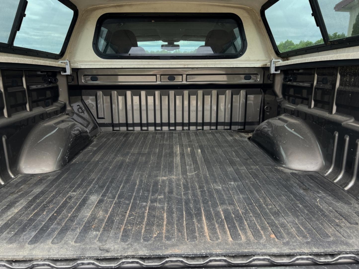 2015 BROWN /Tan Leather GMC Canyon SLT Crew Cab 4WD Short Box (1GTG6CE36F1) with an 3.6L V6 engine, Automatic transmission, located at 506 S. Kingshighway, Cape Girardeau, MO, 63703, (573) 235-5000, 37.294994, -89.556206 - 2015 GMC Canyon SLT 143xxx miles 4x4 3.6L V6 Leather Automatic Navigation Backup Camera Power/Heated Seats Cruise Power Windows/Locks/Mirrors We have financing available and we accept trades! Fill out a credit application on our website or come by today! If you have any questions, give u - Photo#20