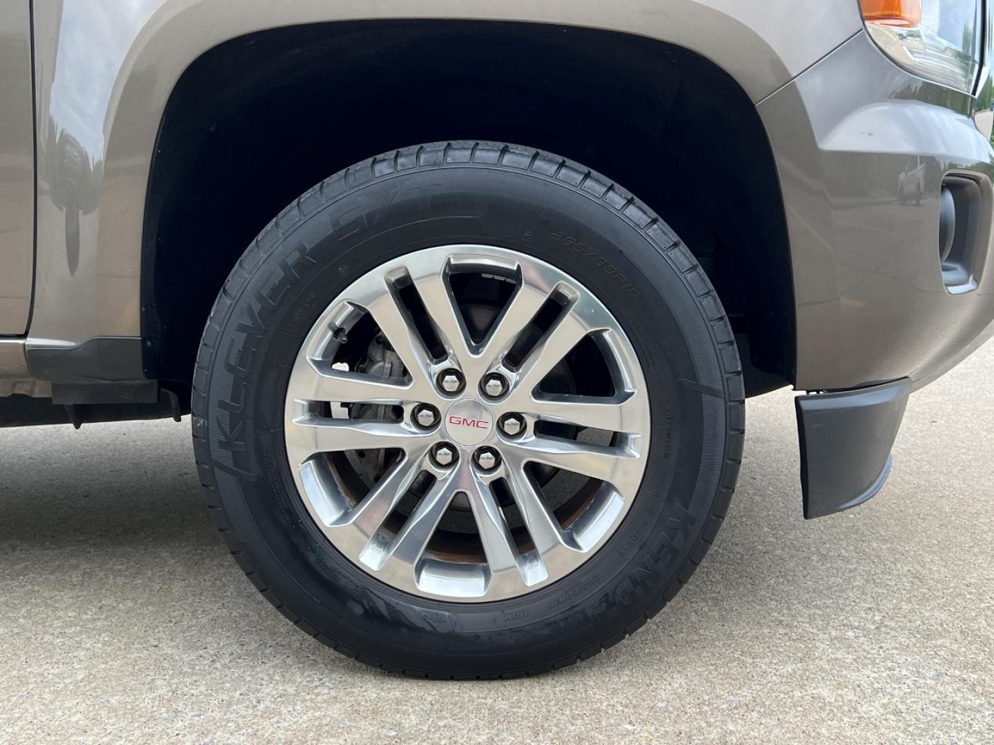 2015 BROWN /Tan Leather GMC Canyon SLT Crew Cab 4WD Short Box (1GTG6CE36F1) with an 3.6L V6 engine, Automatic transmission, located at 506 S. Kingshighway, Cape Girardeau, MO, 63703, (573) 235-5000, 37.294994, -89.556206 - 2015 GMC Canyon SLT 143xxx miles 4x4 3.6L V6 Leather Automatic Navigation Backup Camera Power/Heated Seats Cruise Power Windows/Locks/Mirrors We have financing available and we accept trades! Fill out a credit application on our website or come by today! If you have any questions, give u - Photo#37