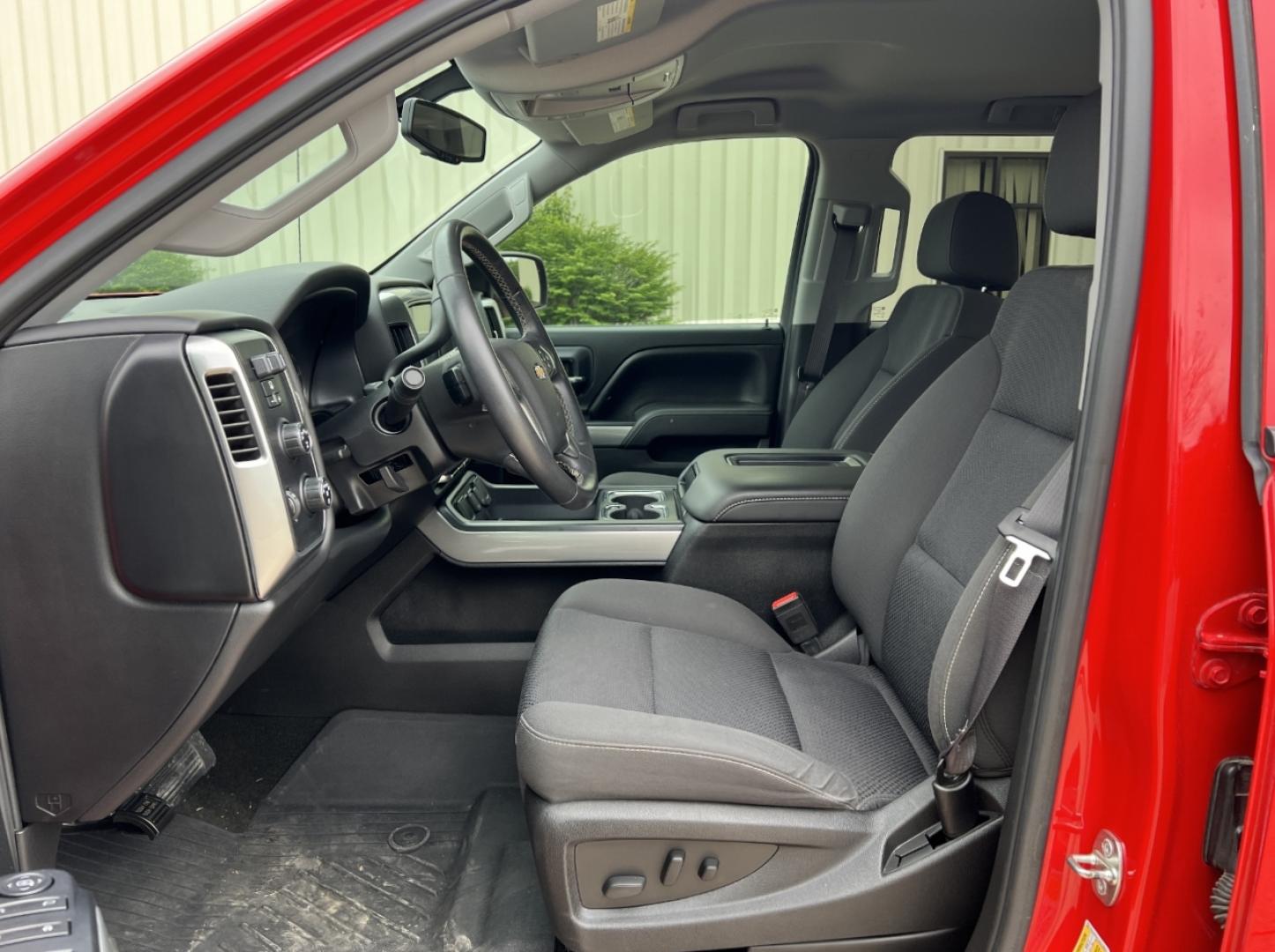 2017 RED /Gray Cloth Chevrolet Silverado 1500 LT Crew Cab 4WD (3GCUKREC1HG) with an 5.3L V8 engine, Automatic transmission, located at 506 S. Kingshighway, Cape Girardeau, MO, 63703, (573) 235-5000, 37.294994, -89.556206 - 2017 Chevrolet Silverado 1500 LT 77xxx miles 4x4 5.3L V8 Automatic Navigation Backup Camera Power Driver Seat Heated Seats Bluetooth Remote Start Cruise Power Windows/Locks/Mirrors We have financing available and we accept trades! Fill out a credit application on our website or come by - Photo#16