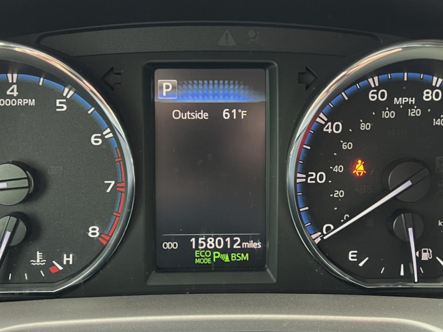 2017 GRAY /Tan Leather Toyota RAV4 Limited AWD (JTMDFREV6HJ) with an 2.5L 4 Cyl. engine, Automatic transmission, located at 506 S. Kingshighway, Cape Girardeau, MO, 63703, (573) 235-5000, 37.294994, -89.556206 - 2017 Toyota RAV4 Limited 158xxx miles All Wheel Drive 2.5L 4 Cyl. Automatic Leather Navigation Backup Camera Power Driver Seat Heated Seats Sunroof Bluetooth Cruise Power Windows/Locks/Mirrors We have financing available and we accept trades! Fill out a credit application on our websit - Photo#23