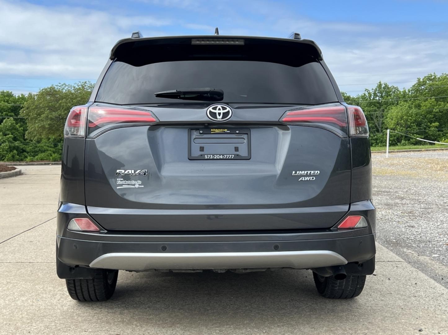 2017 GRAY /Tan Leather Toyota RAV4 Limited AWD (JTMDFREV6HJ) with an 2.5L 4 Cyl. engine, Automatic transmission, located at 506 S. Kingshighway, Cape Girardeau, MO, 63703, (573) 235-5000, 37.294994, -89.556206 - 2017 Toyota RAV4 Limited 158xxx miles All Wheel Drive 2.5L 4 Cyl. Automatic Leather Navigation Backup Camera Power Driver Seat Heated Seats Sunroof Bluetooth Cruise Power Windows/Locks/Mirrors We have financing available and we accept trades! Fill out a credit application on our websit - Photo#12