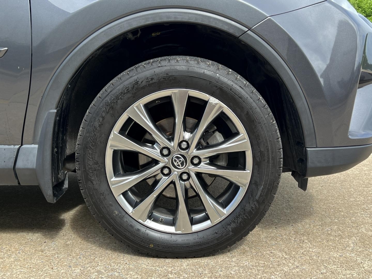2017 GRAY /Tan Leather Toyota RAV4 Limited AWD (JTMDFREV6HJ) with an 2.5L 4 Cyl. engine, Automatic transmission, located at 506 S. Kingshighway, Cape Girardeau, MO, 63703, (573) 235-5000, 37.294994, -89.556206 - 2017 Toyota RAV4 Limited 158xxx miles All Wheel Drive 2.5L 4 Cyl. Automatic Leather Navigation Backup Camera Power Driver Seat Heated Seats Sunroof Bluetooth Cruise Power Windows/Locks/Mirrors We have financing available and we accept trades! Fill out a credit application on our websit - Photo#40