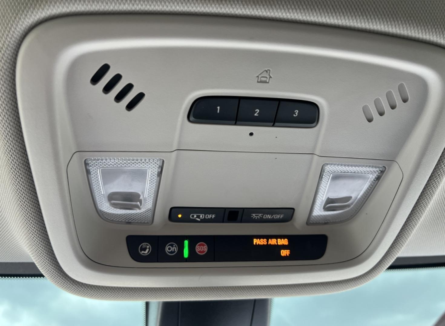 2019 GRAY /Black Leather Chevrolet Traverse RS (1GNERJKX9KJ) with an 2.0L 4 Cyl. TURBO engine, Automatic transmission, located at 506 S. Kingshighway, Cape Girardeau, MO, 63703, (573) 235-5000, 37.294994, -89.556206 - 2019 Chevrolet Traverse RS 1-Owner 96xxx miles Front Wheel Drive 2.0L 4 Cyl. Automatic Leather 3rd Row Navigation Backup Camera Power/Heated Seats Bluetooth Remote Start Cruise Power Windows/Locks/Mirrors We have financing available and we accept trades! Fill out a credit application - Photo#34