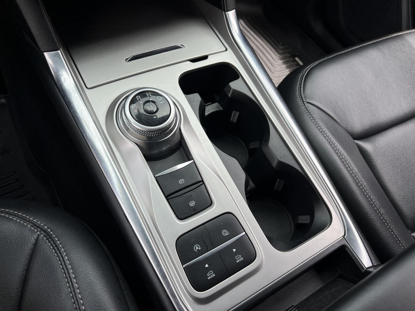 2020 SILVER /Black Leather Ford Explorer XLT 2WD (1FMSK7DHXLG) with an 2.3L 4 Cyl. engine, Automatic transmission, located at 506 S. Kingshighway, Cape Girardeau, MO, 63703, (573) 235-5000, 37.294994, -89.556206 - 2020 Ford Explorer XLT Local 1-Owner 87xxx miles Rear Wheel Drive 2.3L 4 Cyl. Automatic Leather 3rd Row Backup Camera Bluetooth Remote Start Cruise Power Windows/Locks/Mirrors We have financing available and we accept trades! Fill out a credit application on our website or come by today - Photo#24