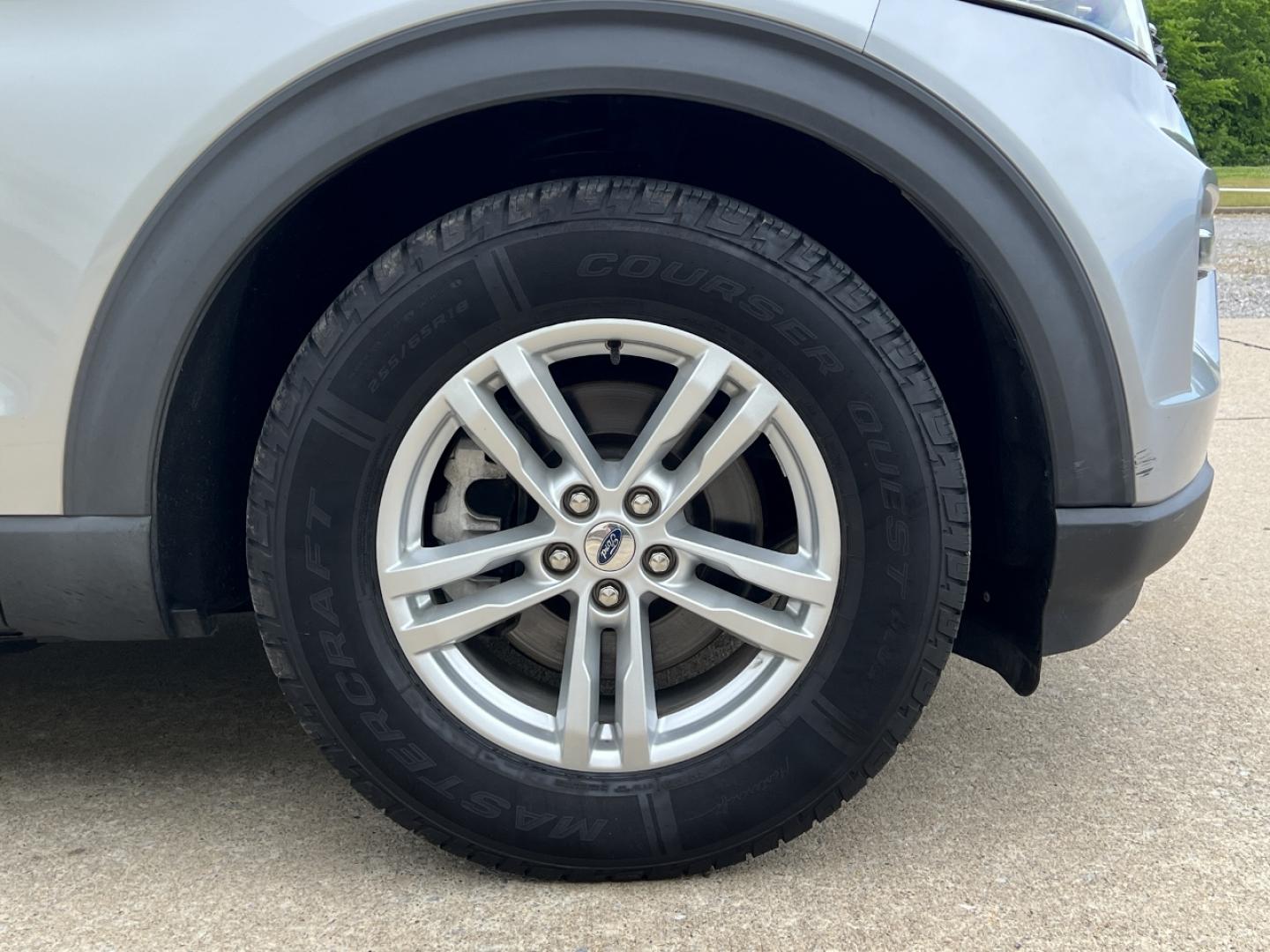 2020 SILVER /Black Leather Ford Explorer XLT 2WD (1FMSK7DHXLG) with an 2.3L 4 Cyl. engine, Automatic transmission, located at 506 S. Kingshighway, Cape Girardeau, MO, 63703, (573) 235-5000, 37.294994, -89.556206 - 2020 Ford Explorer XLT Local 1-Owner 87xxx miles Rear Wheel Drive 2.3L 4 Cyl. Automatic Leather 3rd Row Backup Camera Bluetooth Remote Start Cruise Power Windows/Locks/Mirrors We have financing available and we accept trades! Fill out a credit application on our website or come by today - Photo#41