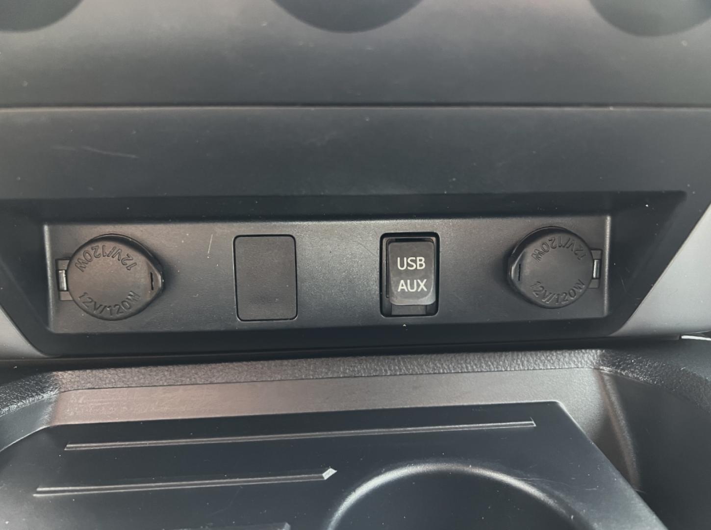 2019 BLACK /Black Leather Toyota Tundra TRD Pro 4x4 (5TFDY5F18KX) with an 5.7L V8 engine, Automatic transmission, located at 506 S. Kingshighway, Cape Girardeau, MO, 63703, (573) 235-5000, 37.294994, -89.556206 - 2019 Toyota Tundra TRD Pro 89xxx miles 4x4 5.7L V8 Automatic Leather Navigation Backup Camera Power Driver Seat Heated Seats Sunroof Bluetooth Cruise Power Windows/Locks/Mirrors We have financing available and we accept trades! Fill out a credit application on our website or come by to - Photo#29