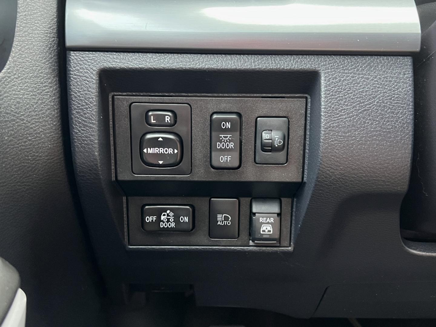2019 BLACK /Black Leather Toyota Tundra TRD Pro 4x4 (5TFDY5F18KX) with an 5.7L V8 engine, Automatic transmission, located at 506 S. Kingshighway, Cape Girardeau, MO, 63703, (573) 235-5000, 37.294994, -89.556206 - 2019 Toyota Tundra TRD Pro 89xxx miles 4x4 5.7L V8 Automatic Leather Navigation Backup Camera Power Driver Seat Heated Seats Sunroof Bluetooth Cruise Power Windows/Locks/Mirrors We have financing available and we accept trades! Fill out a credit application on our website or come by to - Photo#32
