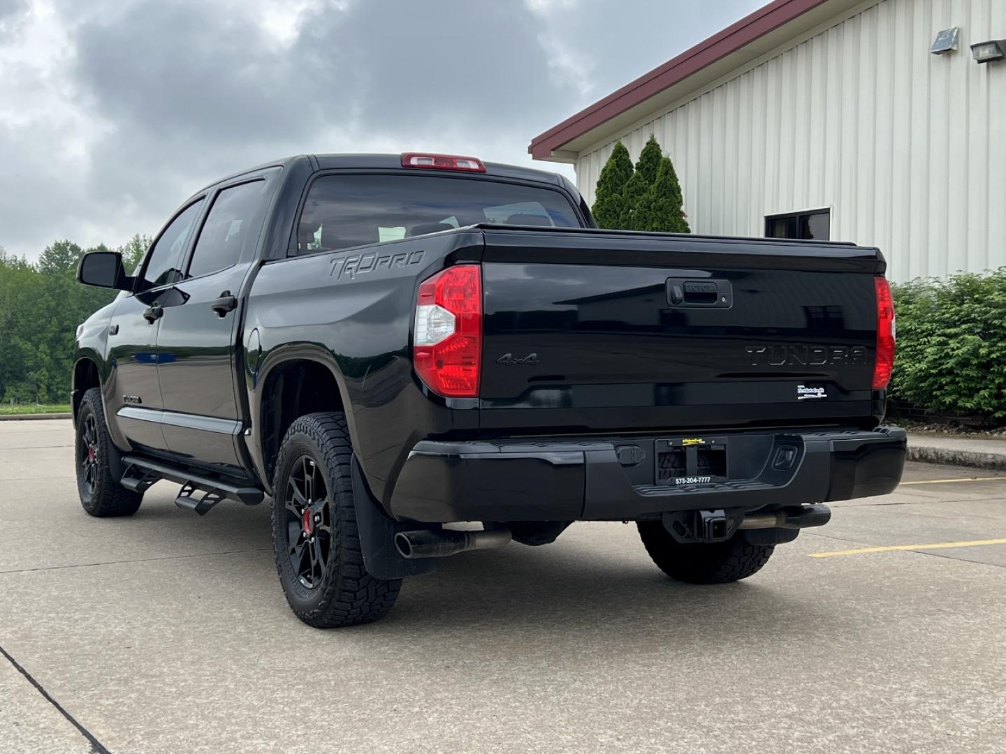 2019 BLACK /Black Leather Toyota Tundra TRD Pro 4x4 (5TFDY5F18KX) with an 5.7L V8 engine, Automatic transmission, located at 506 S. Kingshighway, Cape Girardeau, MO, 63703, (573) 235-5000, 37.294994, -89.556206 - 2019 Toyota Tundra TRD Pro 89xxx miles 4x4 5.7L V8 Automatic Leather Navigation Backup Camera Power Driver Seat Heated Seats Sunroof Bluetooth Cruise Power Windows/Locks/Mirrors We have financing available and we accept trades! Fill out a credit application on our website or come by to - Photo#11