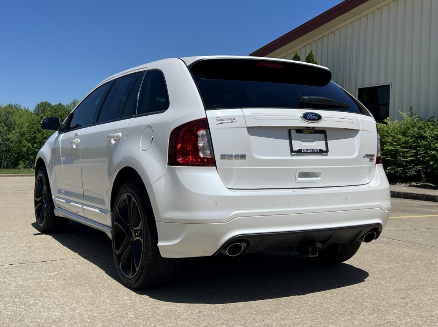 2014 WHITE /Black Leather Ford Edge Sport AWD (2FMDK4AK7EB) with an 3.7L V6 engine, Automatic transmission, located at 506 S. Kingshighway, Cape Girardeau, MO, 63703, (573) 235-5000, 37.294994, -89.556206 - 2014 Ford Edge Sport 138xxx miles All Wheel Drive 3.7L V6 Automatic Leather Navigation Backup Camera Power/Heated Seats Sunroof Bluetooth Remote Start Cruise Power Windows/Locks/Mirrors We have financing available and we accept trades! Fill out a credit application on our website or co - Photo#12