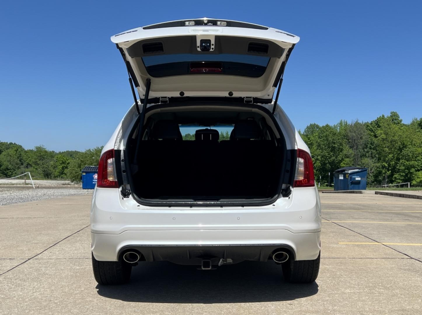 2014 WHITE /Black Leather Ford Edge Sport AWD (2FMDK4AK7EB) with an 3.7L V6 engine, Automatic transmission, located at 506 S. Kingshighway, Cape Girardeau, MO, 63703, (573) 235-5000, 37.294994, -89.556206 - 2014 Ford Edge Sport 138xxx miles All Wheel Drive 3.7L V6 Automatic Leather Navigation Backup Camera Power/Heated Seats Sunroof Bluetooth Remote Start Cruise Power Windows/Locks/Mirrors We have financing available and we accept trades! Fill out a credit application on our website or co - Photo#21