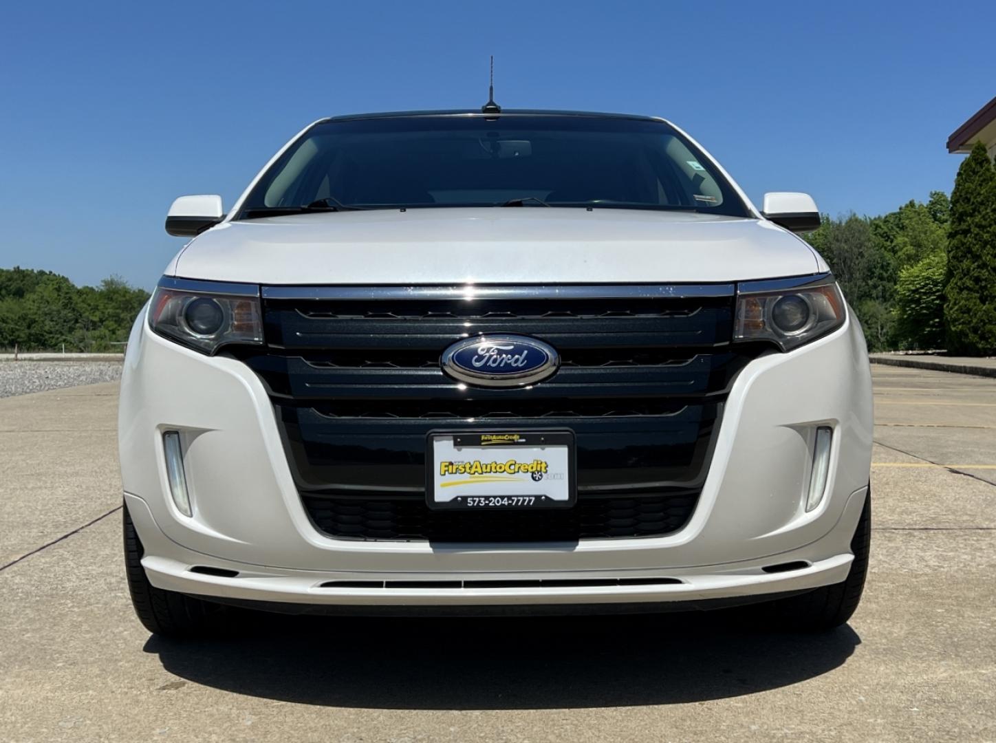 2014 WHITE /Black Leather Ford Edge Sport AWD (2FMDK4AK7EB) with an 3.7L V6 engine, Automatic transmission, located at 506 S. Kingshighway, Cape Girardeau, MO, 63703, (573) 235-5000, 37.294994, -89.556206 - 2014 Ford Edge Sport 138xxx miles All Wheel Drive 3.7L V6 Automatic Leather Navigation Backup Camera Power/Heated Seats Sunroof Bluetooth Remote Start Cruise Power Windows/Locks/Mirrors We have financing available and we accept trades! Fill out a credit application on our website or co - Photo#14