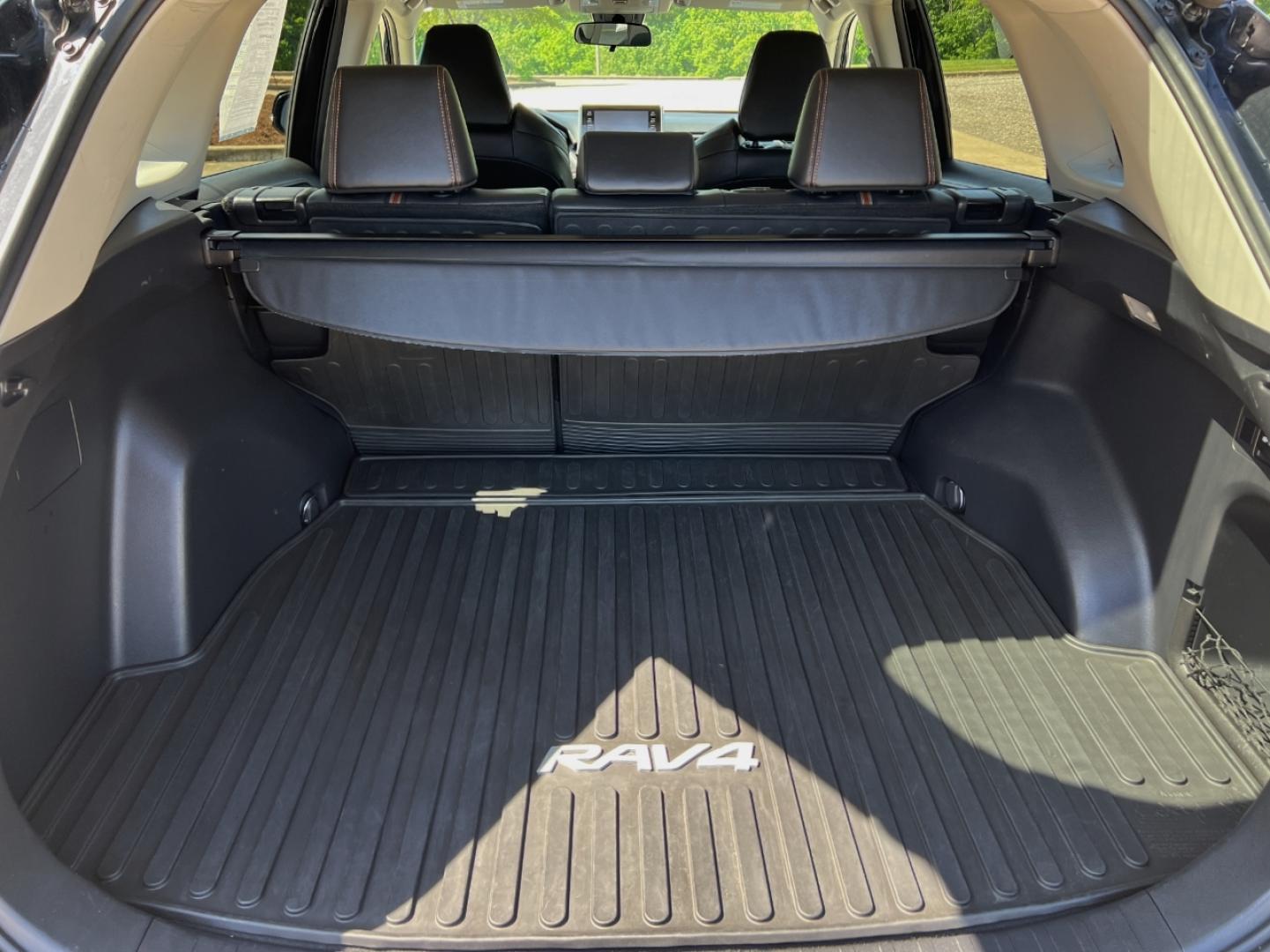 2019 BLACK /Black Leather Toyota RAV4 Adventure AWD (2T3J1RFV8KW) with an 2.5L 4 Cyl. engine, Automatic transmission, located at 506 S. Kingshighway, Cape Girardeau, MO, 63703, (573) 235-5000, 37.294994, -89.556206 - 2019 Toyota RAV4 Adventure 105xxx miles All Wheel Drive 2.5L 4 Cyl. Automatic Leather Backup Camera Power Driver Seat Bluetooth Cruise Power Windows/Locks/Mirrors We have financing available and we accept trades! Fill out a credit application on our website or come by today! If you have - Photo#18