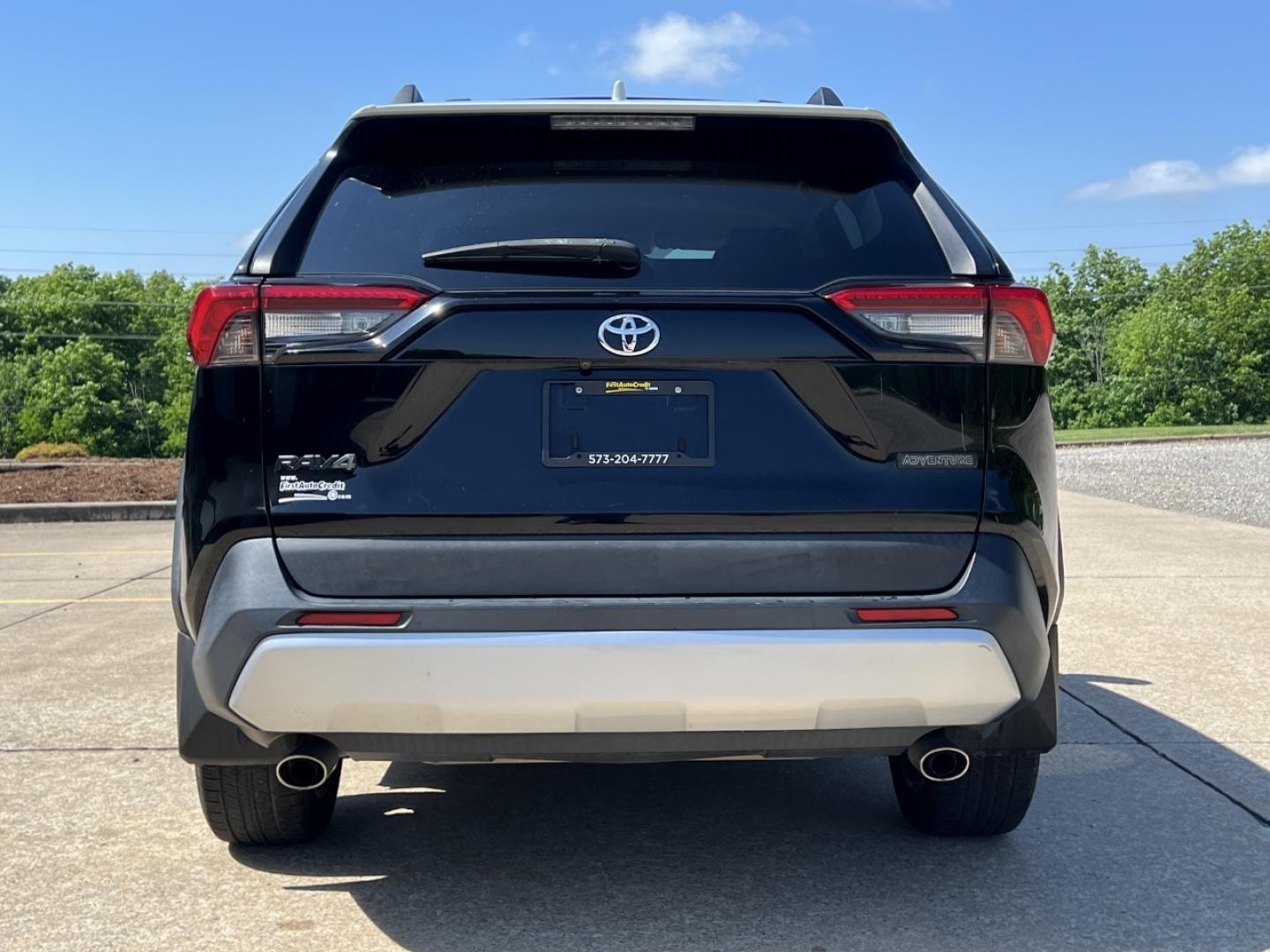 2019 BLACK /Black Leather Toyota RAV4 Adventure AWD (2T3J1RFV8KW) with an 2.5L 4 Cyl. engine, Automatic transmission, located at 506 S. Kingshighway, Cape Girardeau, MO, 63703, (573) 235-5000, 37.294994, -89.556206 - 2019 Toyota RAV4 Adventure 105xxx miles All Wheel Drive 2.5L 4 Cyl. Automatic Leather Backup Camera Power Driver Seat Bluetooth Cruise Power Windows/Locks/Mirrors We have financing available and we accept trades! Fill out a credit application on our website or come by today! If you have - Photo#9