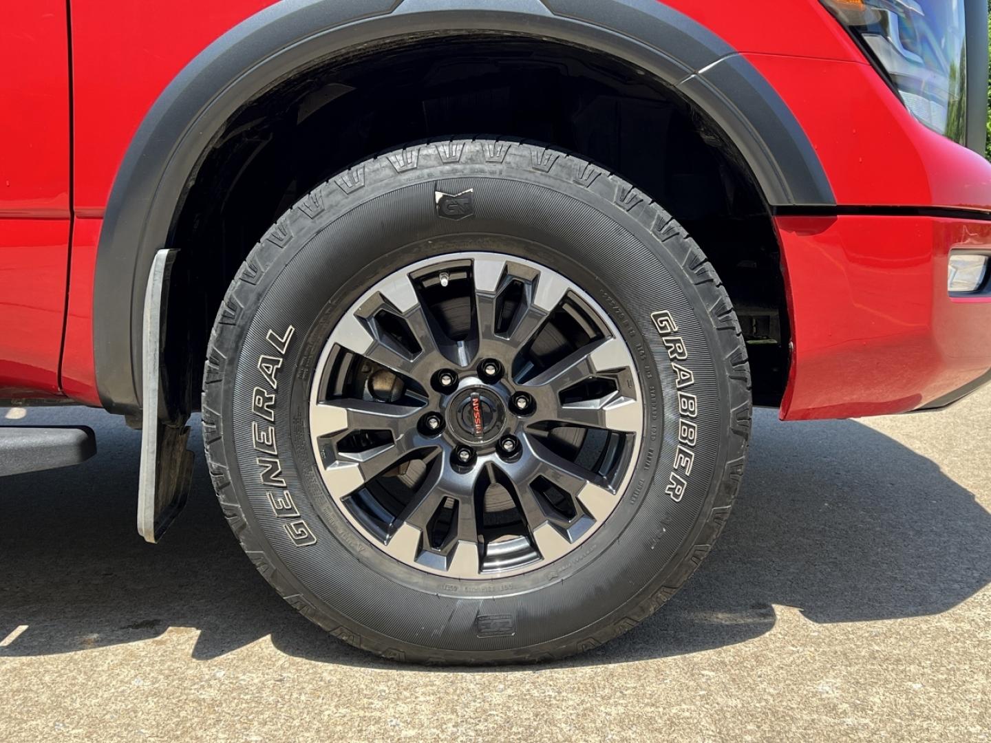 2021 RED /Black Leather/Cloth Nissan Titan PRO-4X (1N6AA1ED5MN) with an 5.6L V8 engine, Automatic transmission, located at 506 S. Kingshighway, Cape Girardeau, MO, 63703, (573) 235-5000, 37.294994, -89.556206 - 2021 Nissan Titan PRO-4X 1-Owner 136xxx miles 4x4 5.6L V8 Automatic Navigation Backup Camera Power Driver Seat Bluetooth Cruise Power Windows/Locks/Mirrors We have financing available and we accept trades! Fill out a credit application on our website or come by today! If you have any qu - Photo#39